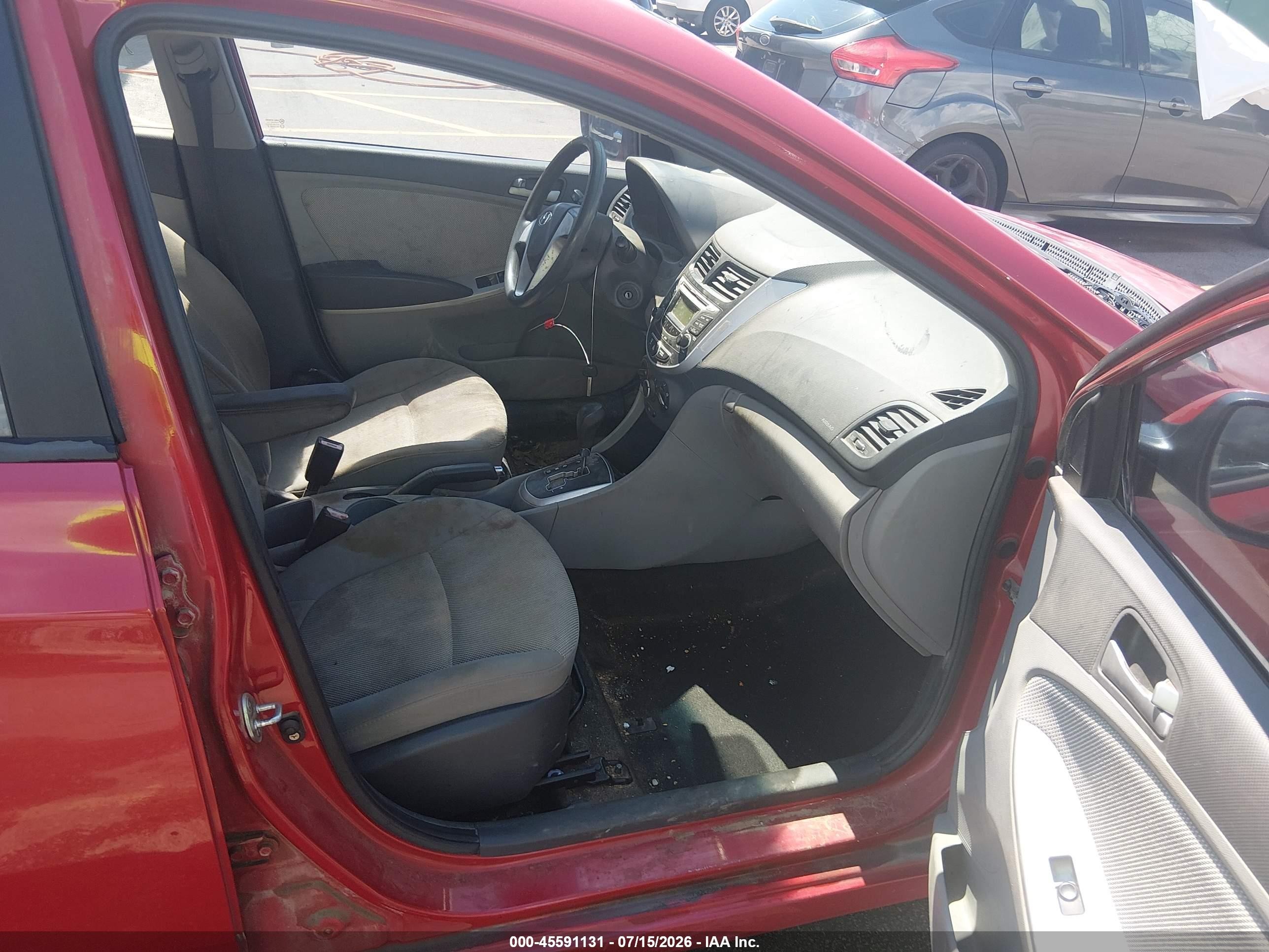2012 Hyundai Accent Gls Red vin: KMHCT4AE2CU164056
