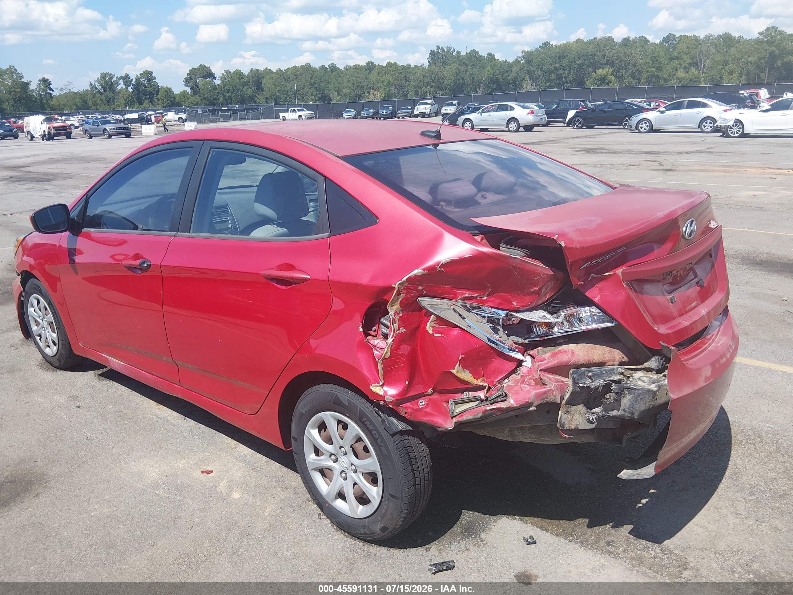 2012 Hyundai Accent Gls Red vin: KMHCT4AE2CU164056