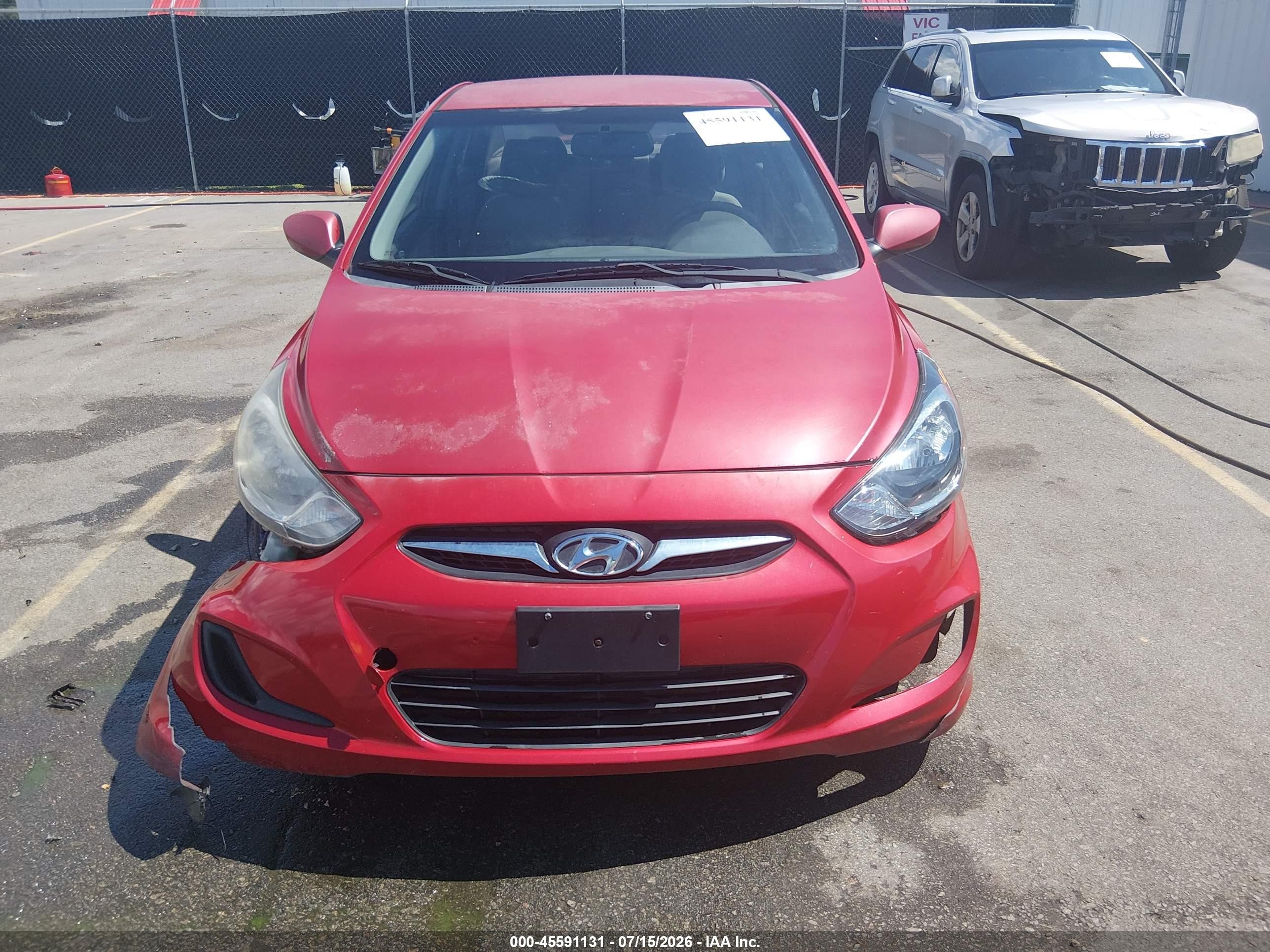 2012 Hyundai Accent Gls Red vin: KMHCT4AE2CU164056