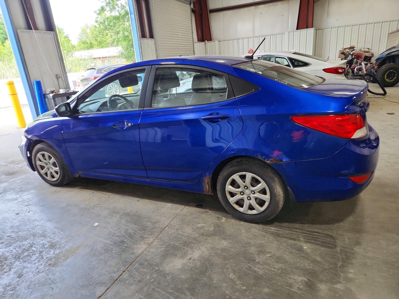 2012 Hyundai Accent Gls Blue vin: KMHCT4AE2CU202580
