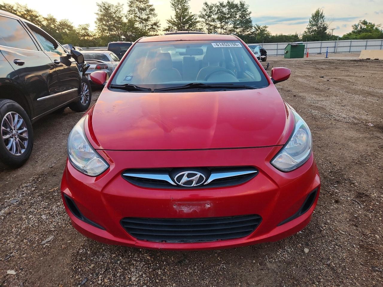 2012 Hyundai Accent Gls Красный vin: KMHCT4AE2CU254565