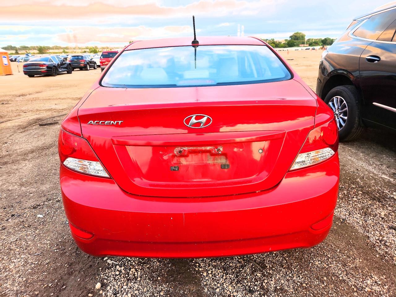 2012 Hyundai Accent Gls Красный vin: KMHCT4AE2CU254565