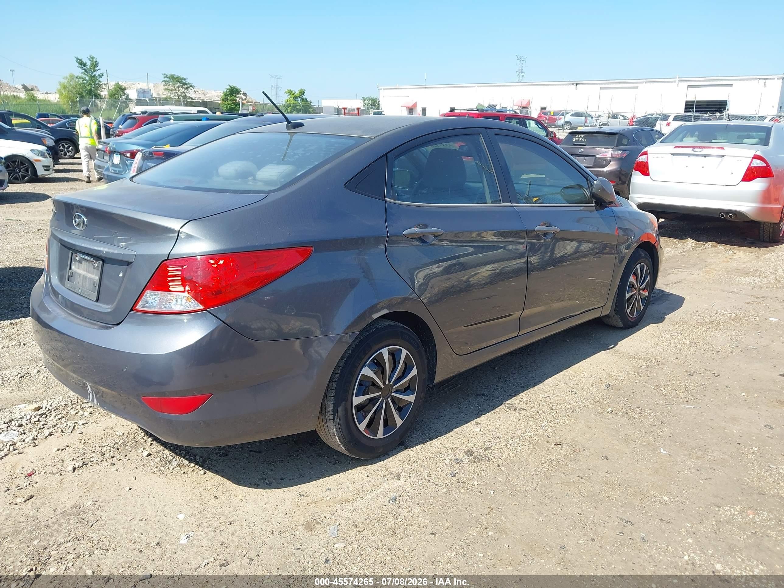 2013 Hyundai Accent Gls Серый vin: KMHCT4AE2DU323594