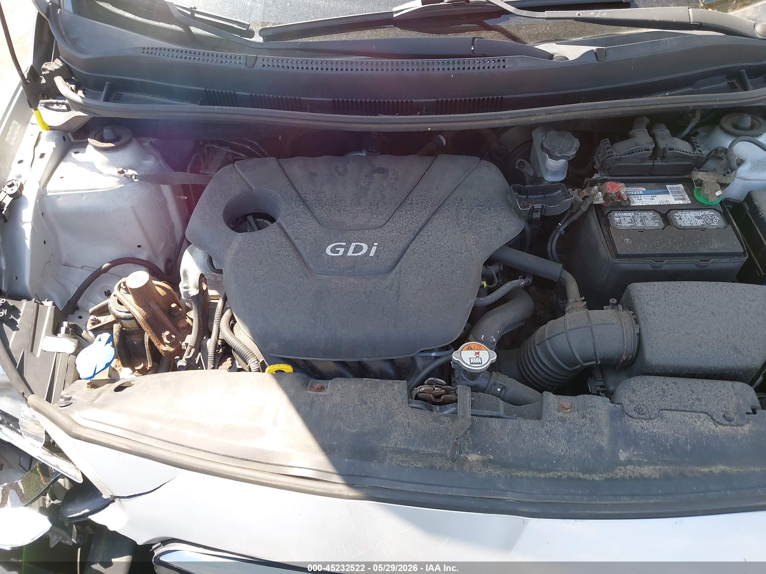 2013 Hyundai Accent Gls Silver vin: KMHCT4AE2DU400139