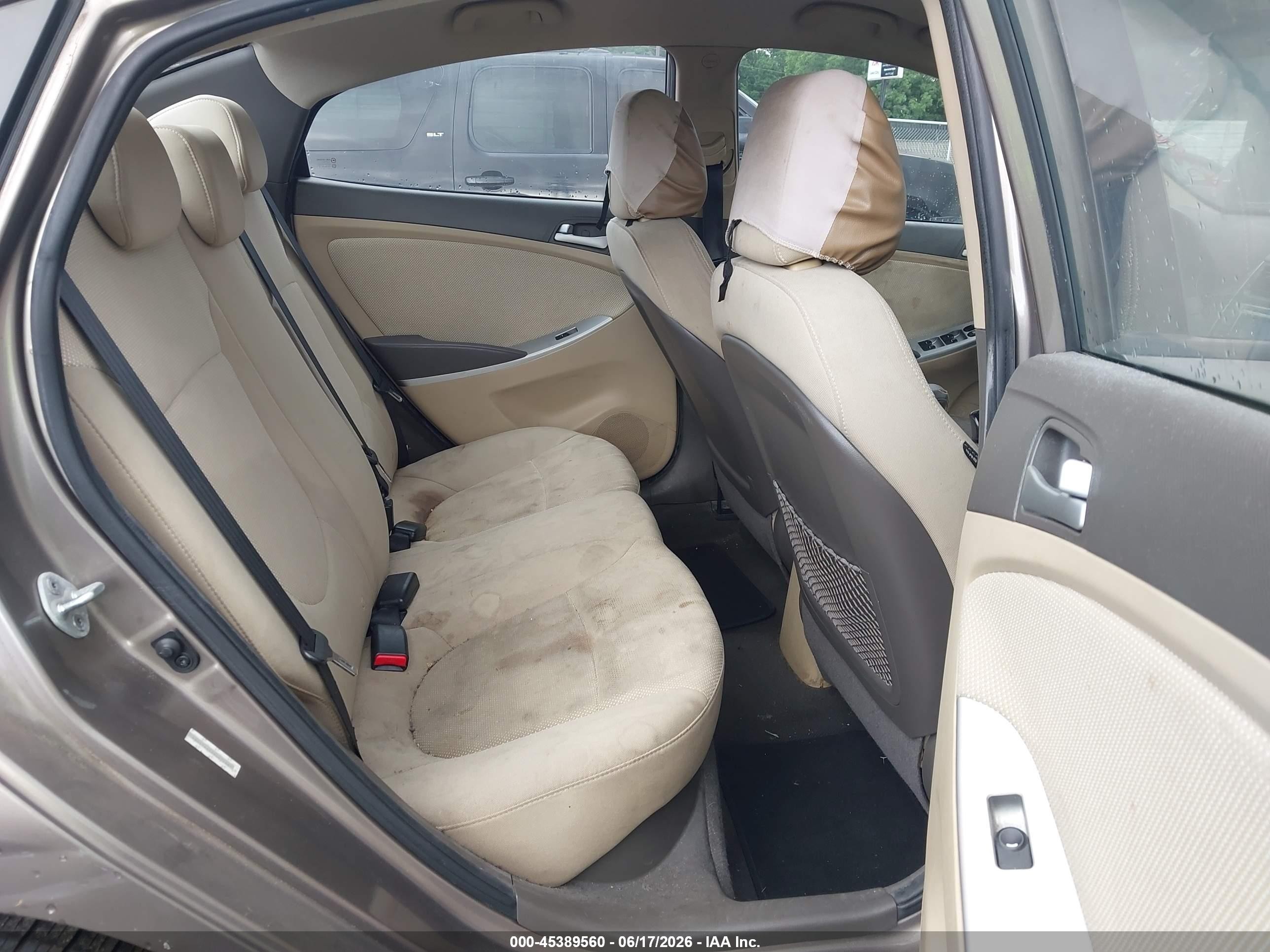 2013 Hyundai Accent Gls Dark Brown vin: KMHCT4AE2DU477867