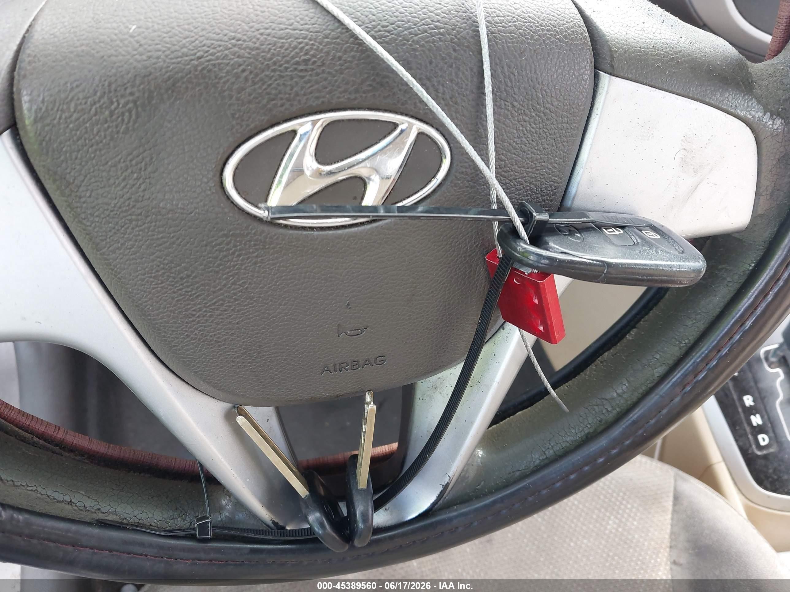 2013 Hyundai Accent Gls Dark Brown vin: KMHCT4AE2DU477867