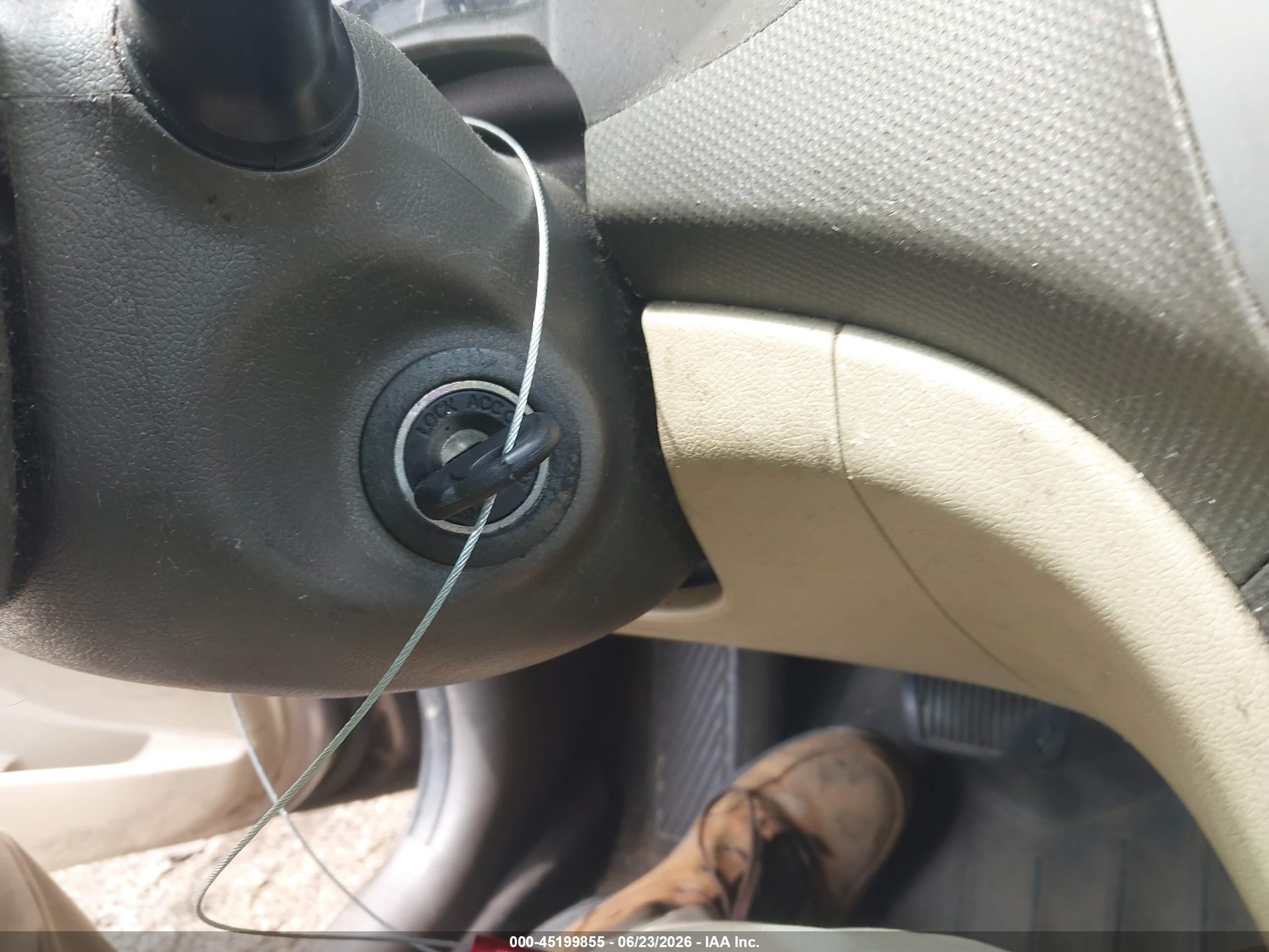 2013 Hyundai Accent Gls Brown vin: KMHCT4AE2DU521057