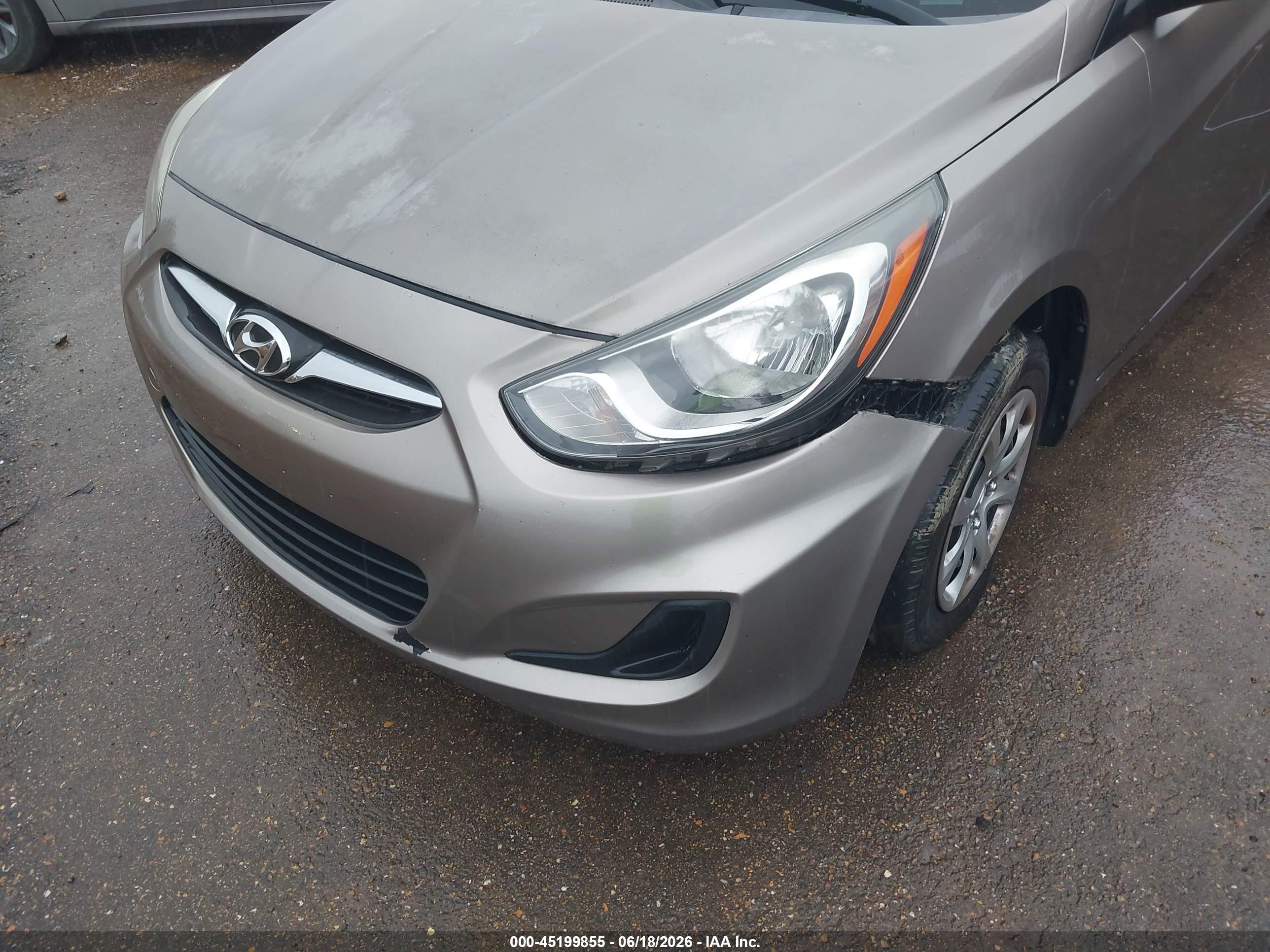 2013 Hyundai Accent Gls Brown vin: KMHCT4AE2DU521057