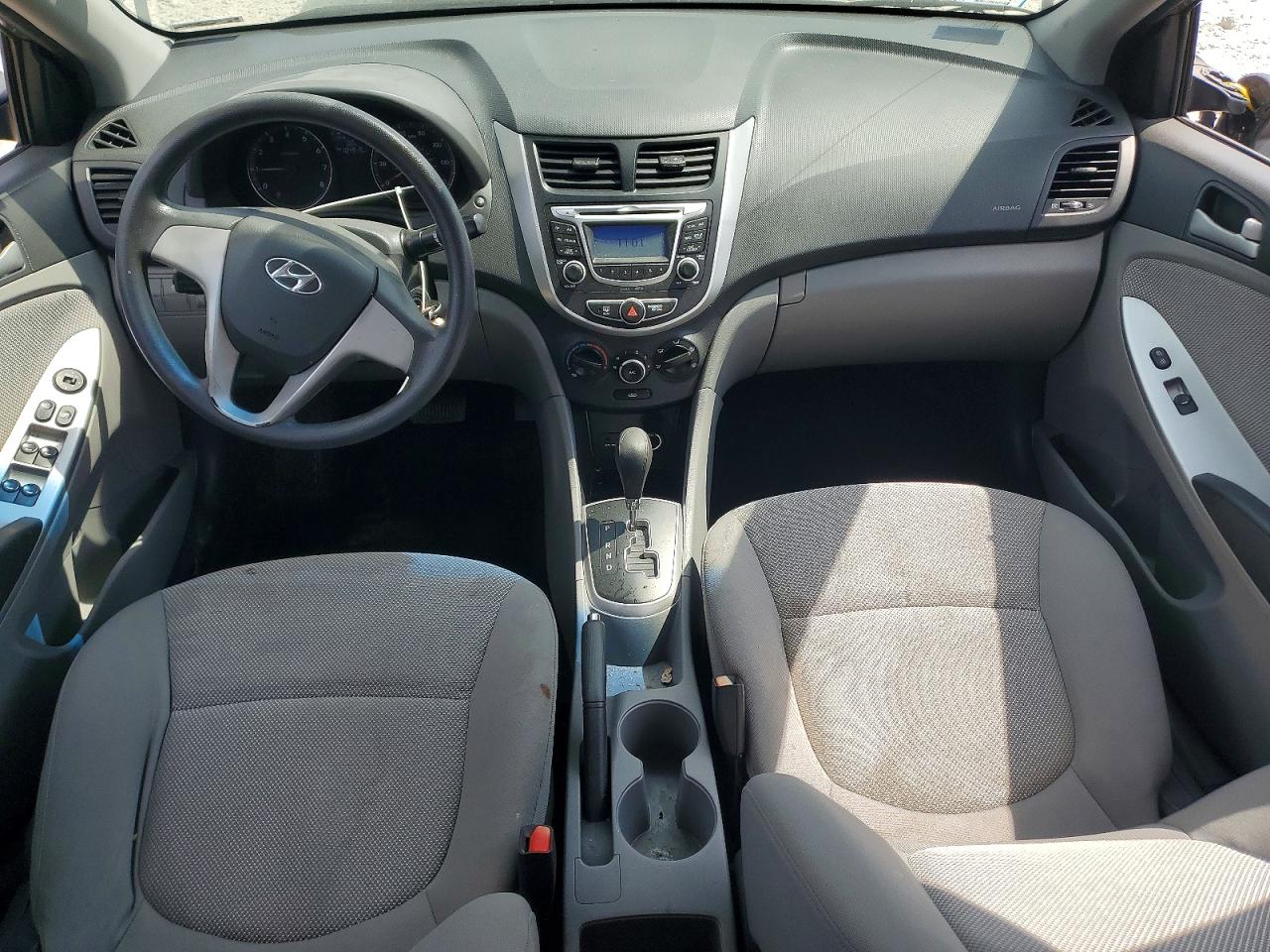 2013 Hyundai Accent Gls Gray vin: KMHCT4AE2DU563261