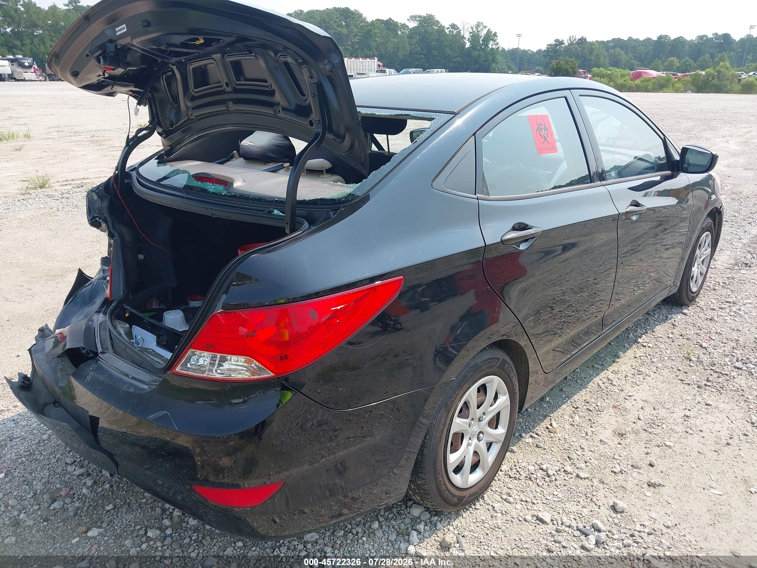 2013 Hyundai Accent Gls Black vin: KMHCT4AE2DU565625