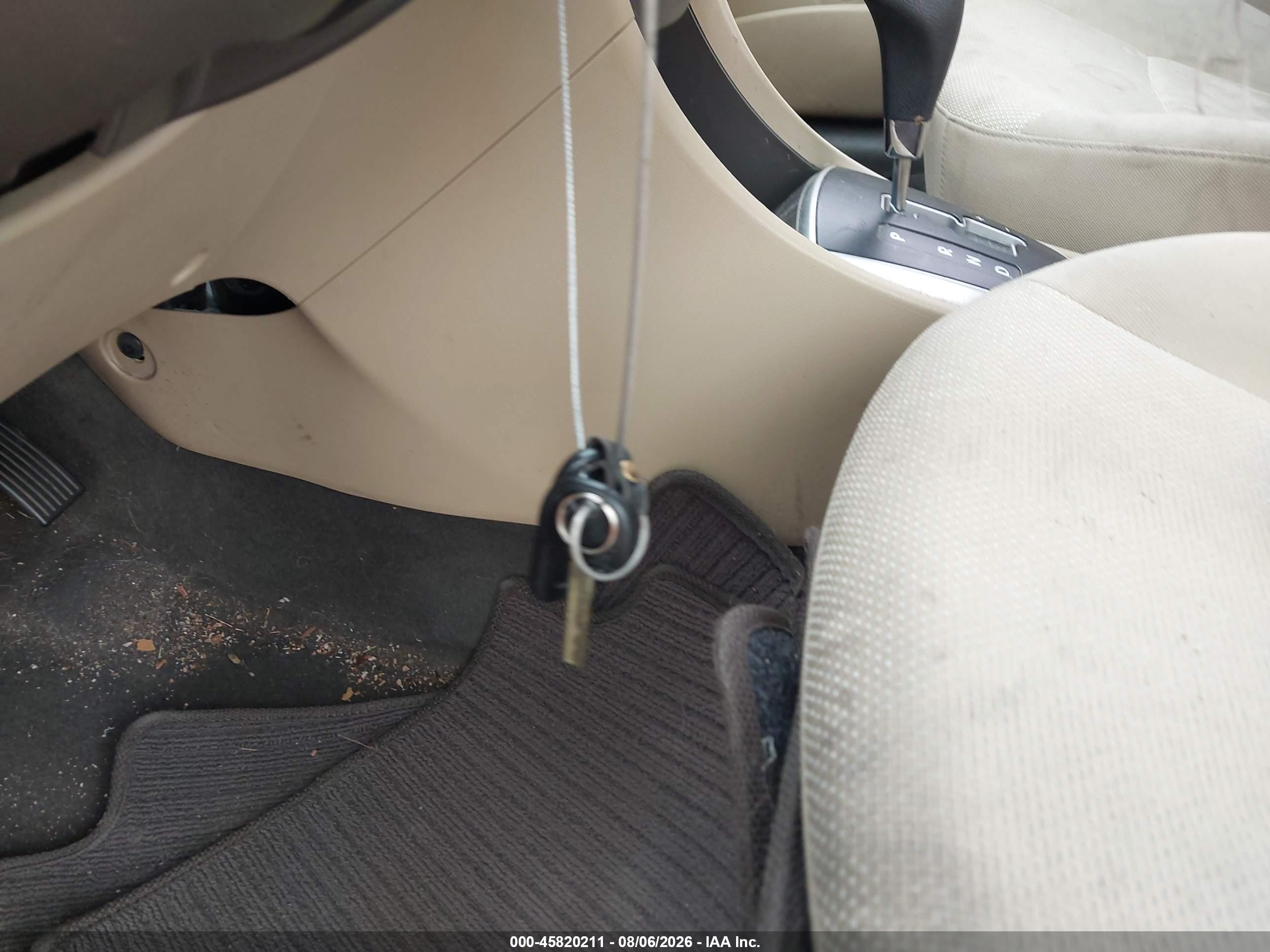 2014 Hyundai Accent Gls Белый vin: KMHCT4AE2EU601928