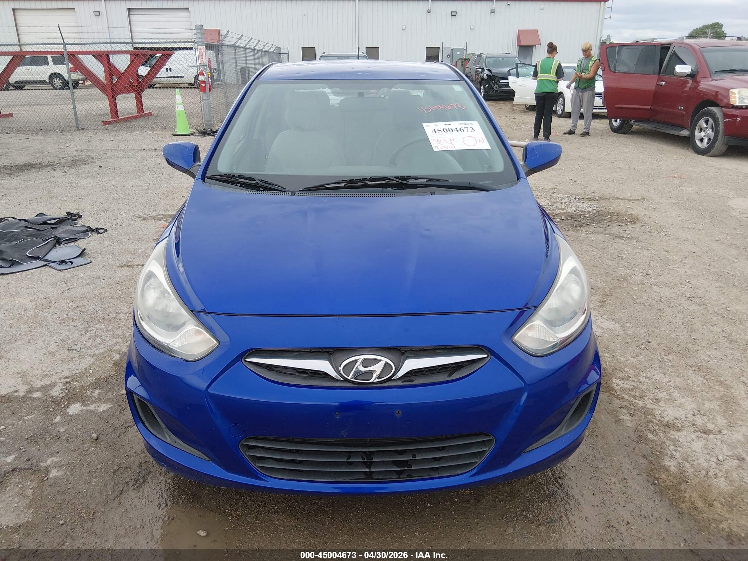 2014 Hyundai Accent Gls Blue vin: KMHCT4AE2EU665953