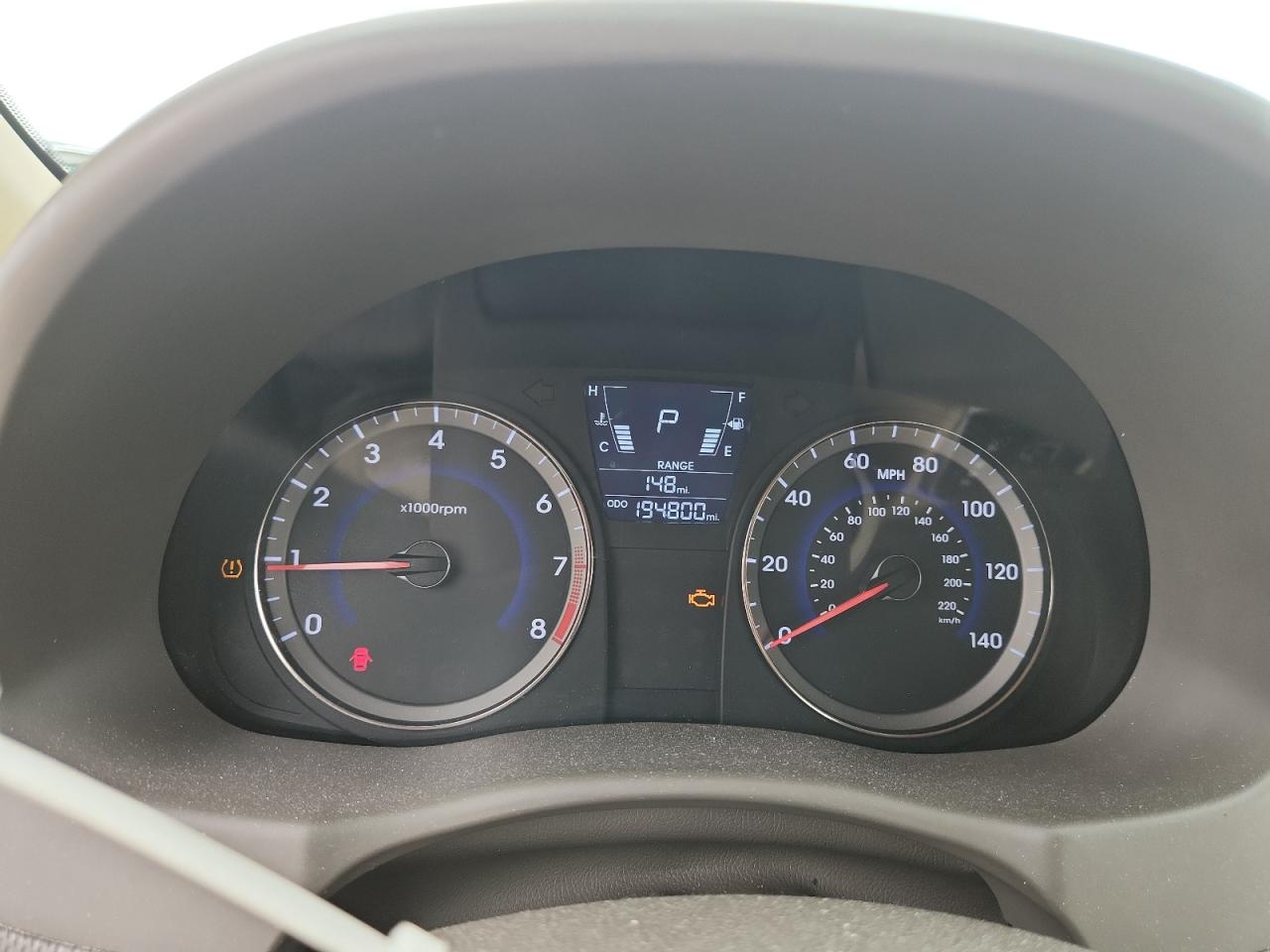 2014 Hyundai Accent Gls White vin: KMHCT4AE2EU672059