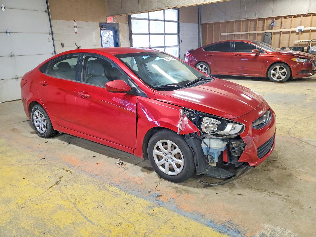 2014 Hyundai Accent Gls Red vin: KMHCT4AE2EU676046