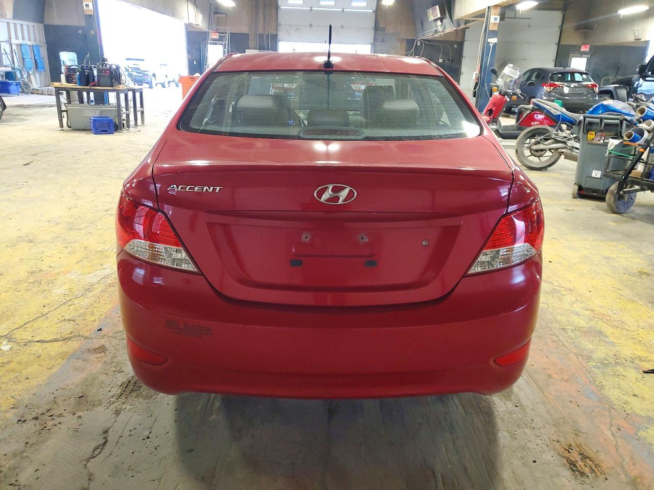 2014 Hyundai Accent Gls Red vin: KMHCT4AE2EU676046