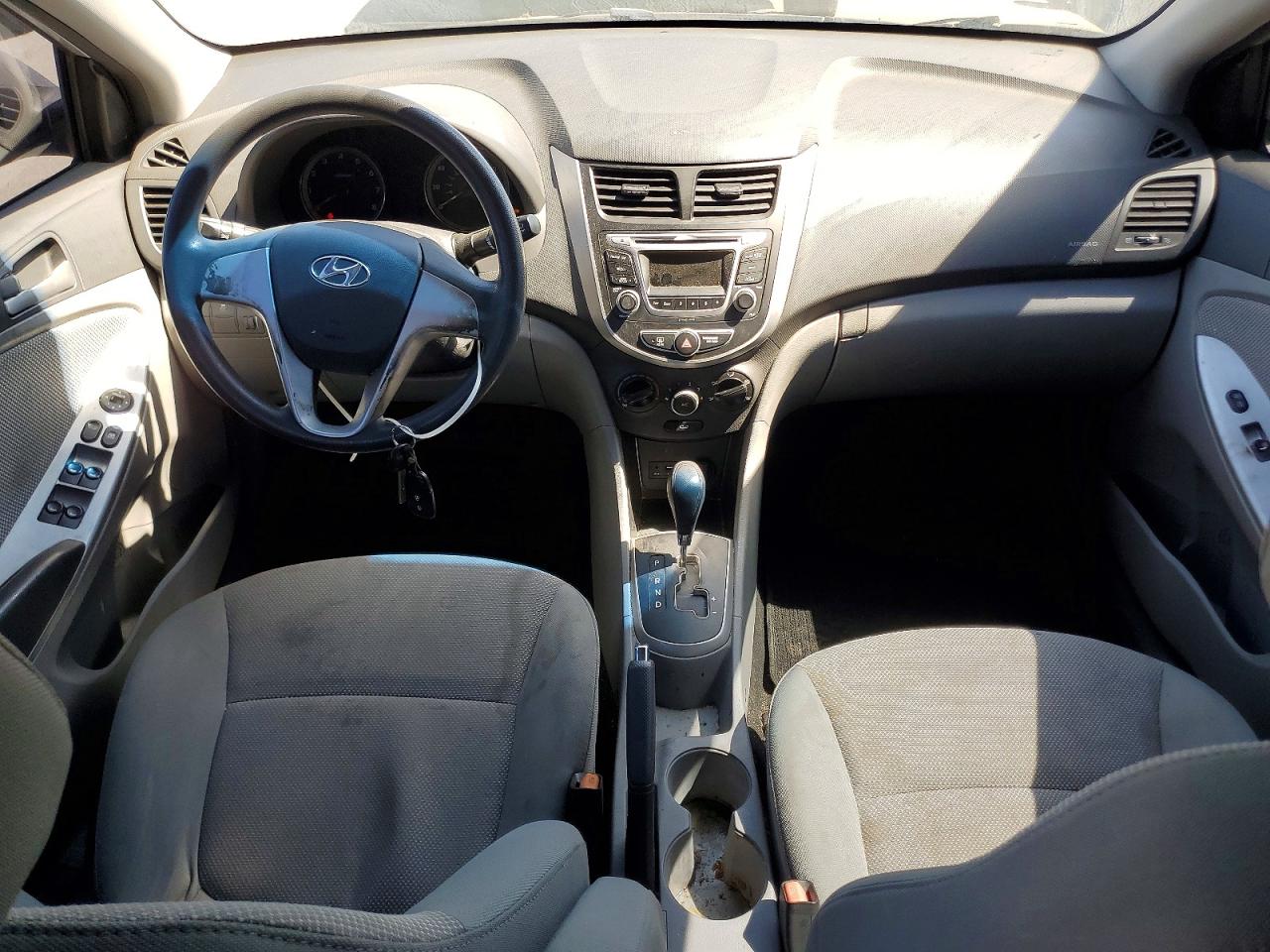 2014 Hyundai Accent Gls Silver vin: KMHCT4AE2EU758200