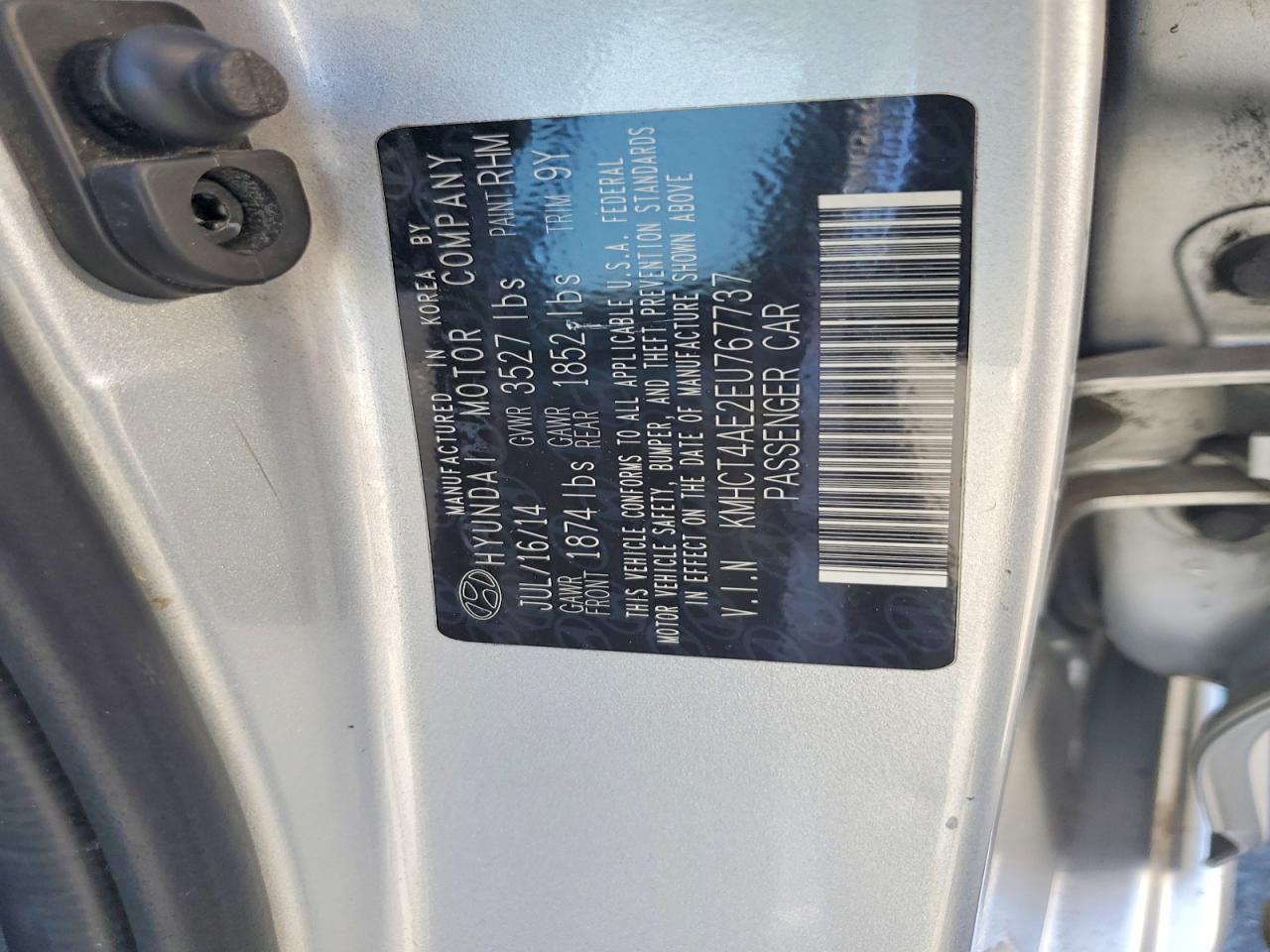 2014 Hyundai Accent Gls Silver vin: KMHCT4AE2EU767737