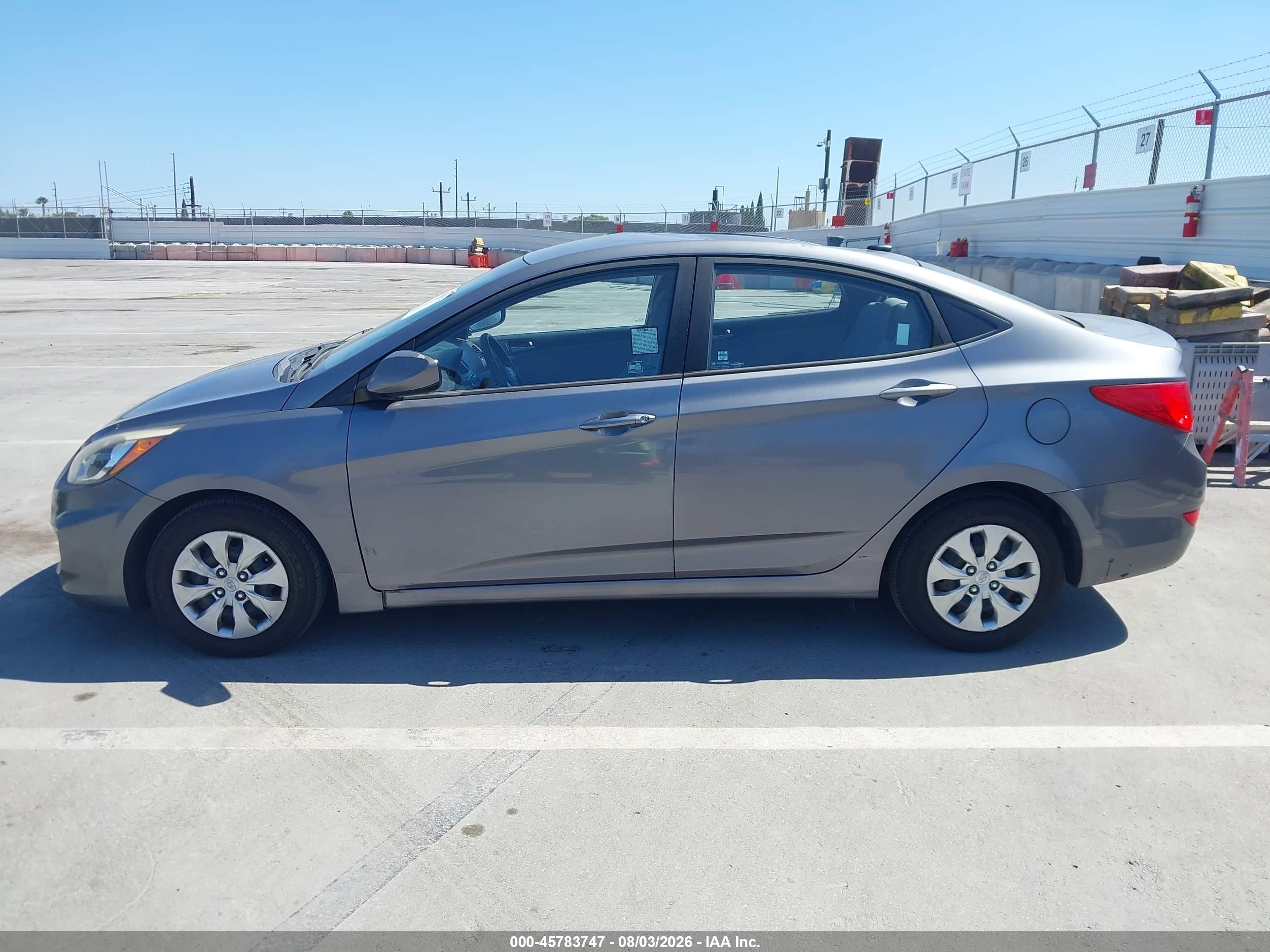 2015 Hyundai Accent Gls Gray vin: KMHCT4AE2FU888768