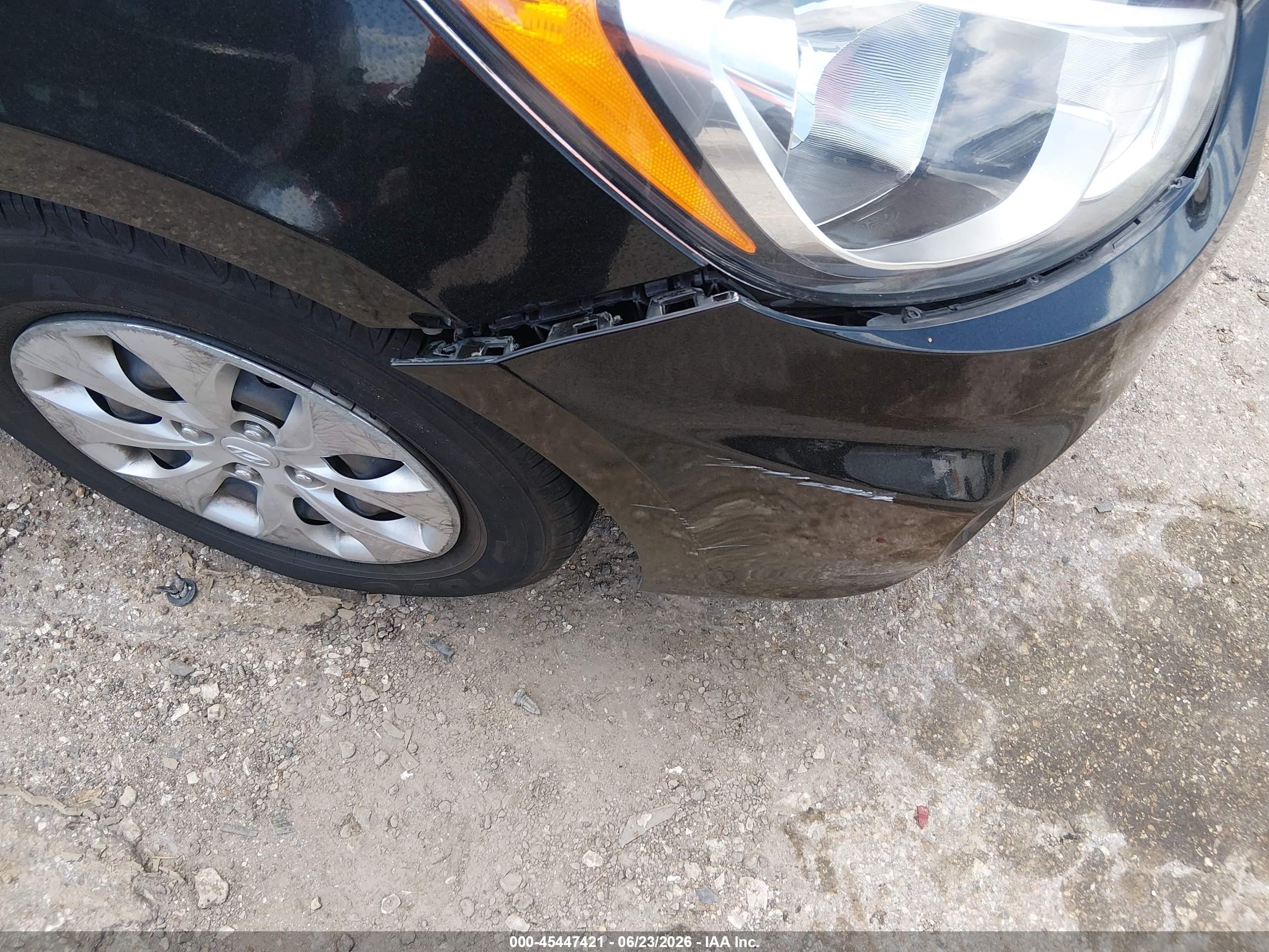 2015 Hyundai Accent Gls Black vin: KMHCT4AE2FU920179