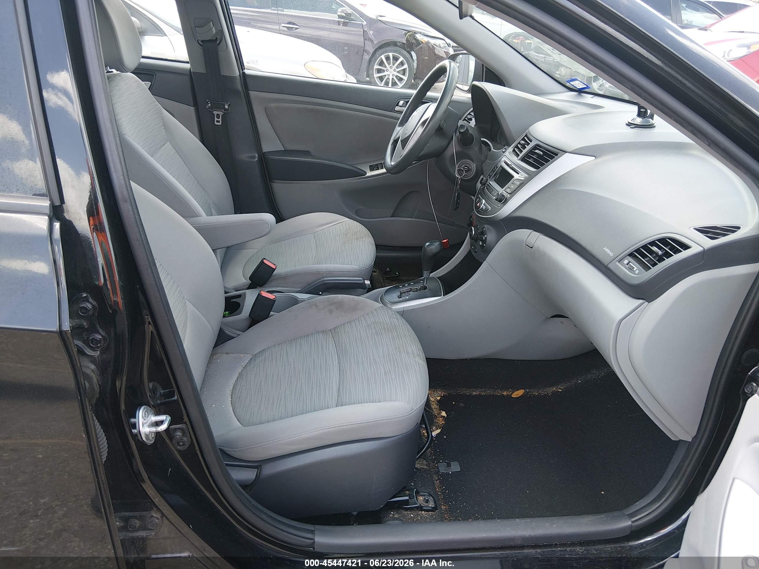2015 Hyundai Accent Gls Black vin: KMHCT4AE2FU920179