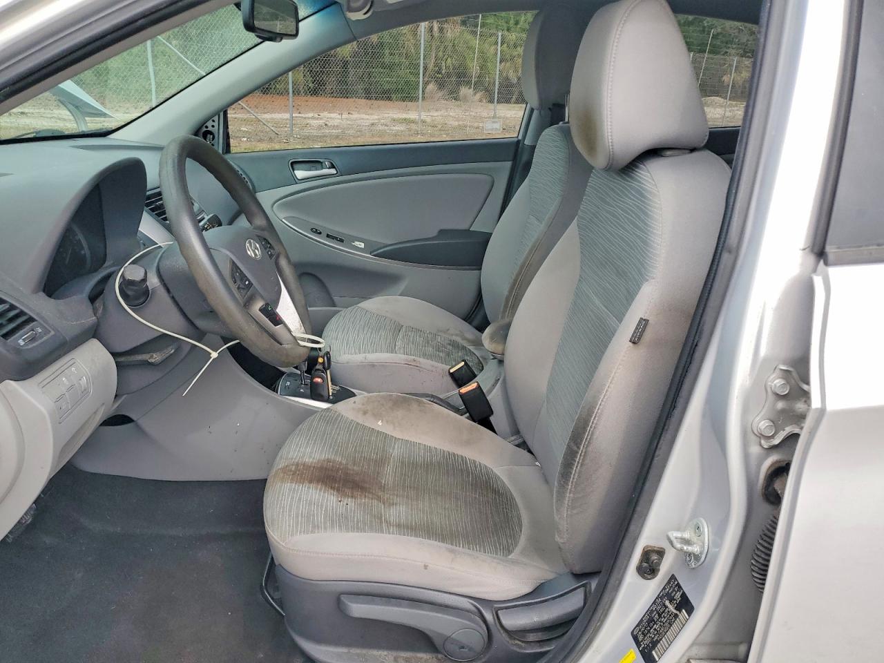 2016 Hyundai Accent Se Silver vin: KMHCT4AE2GU974437