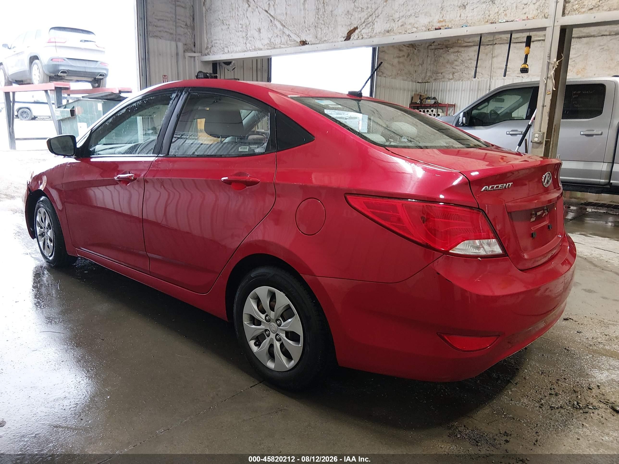 2017 Hyundai Accent Se Red vin: KMHCT4AE2HU294071