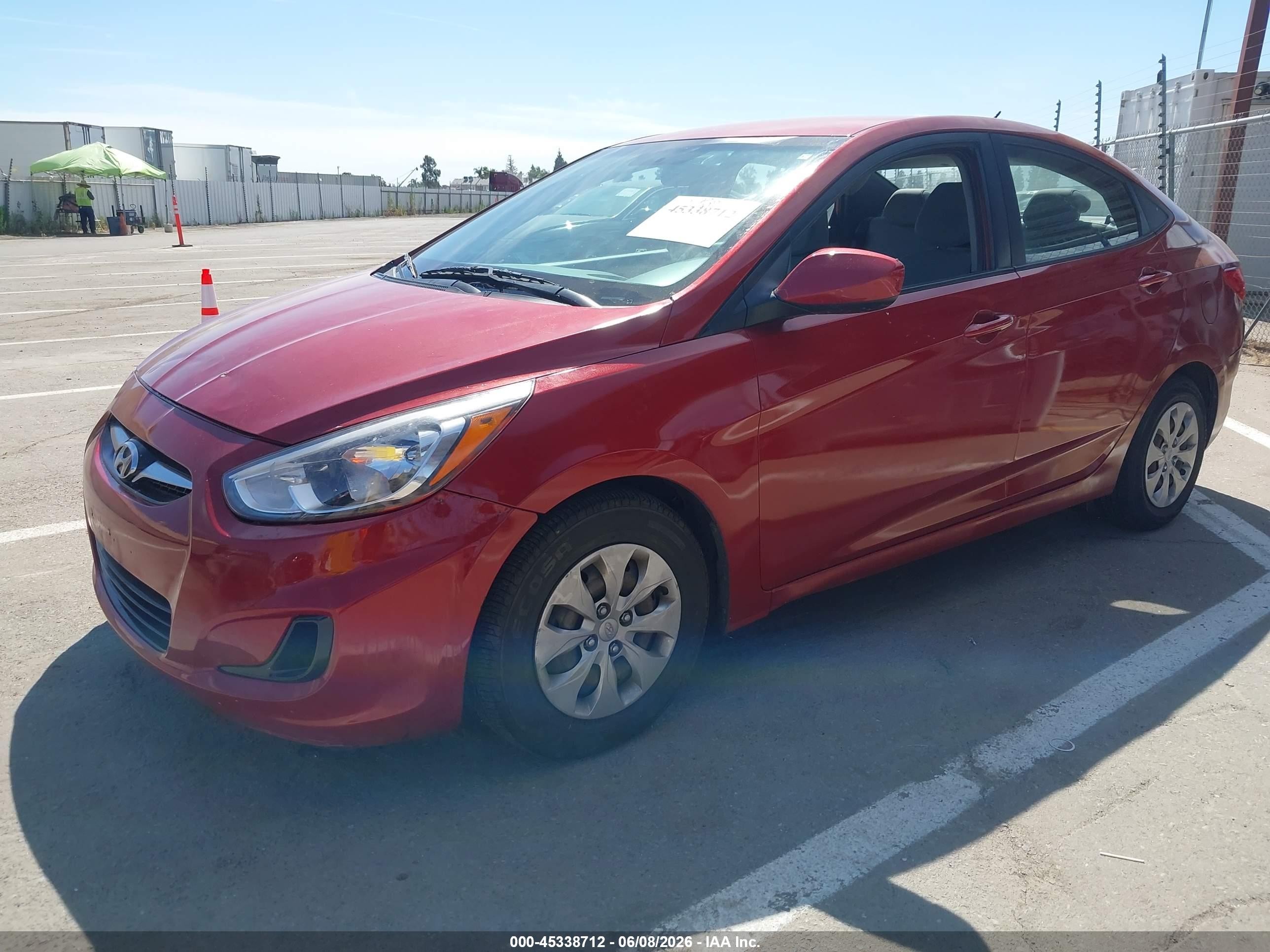 2017 Hyundai Accent Se Красный vin: KMHCT4AE2HU389343