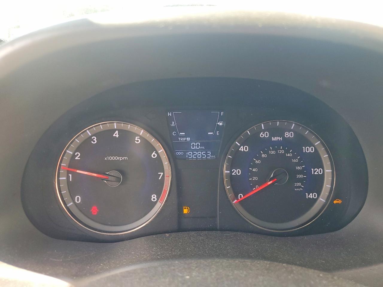 2012 Hyundai Accent Gls Silver vin: KMHCT4AE3CU083440