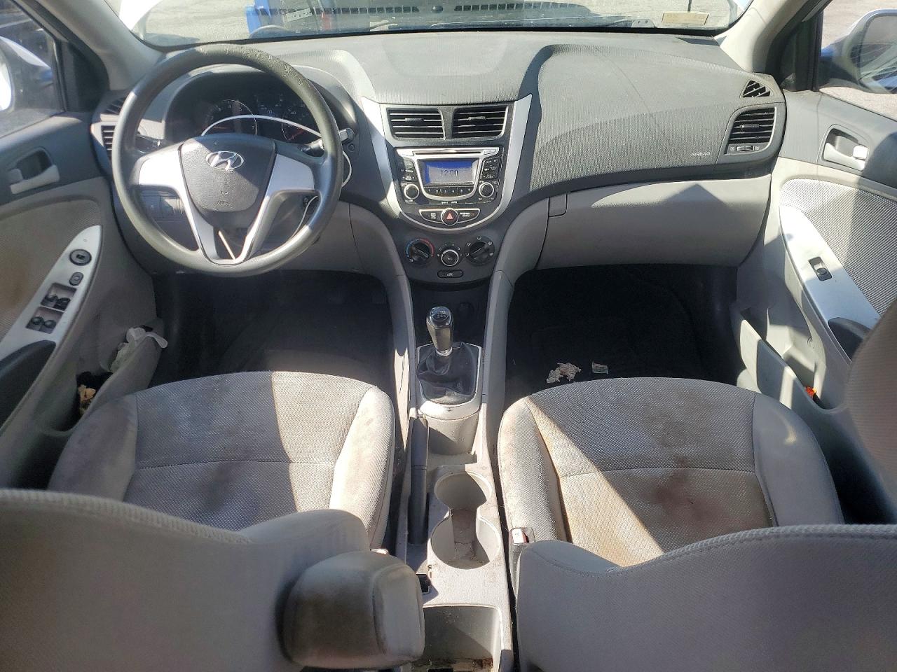 2012 Hyundai Accent Gls Silver vin: KMHCT4AE3CU083440