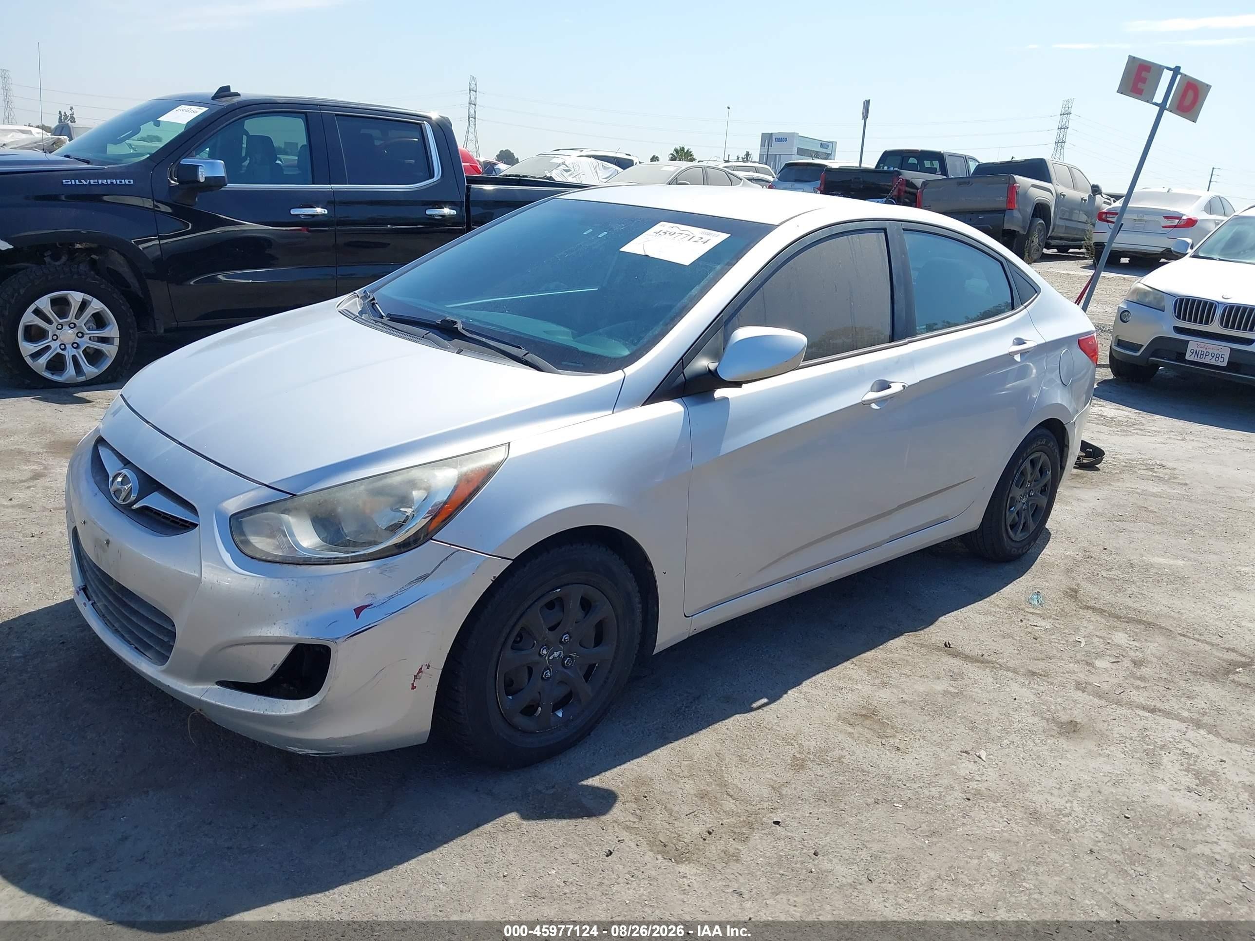 2012 Hyundai Accent Gls Silver vin: KMHCT4AE3CU143314