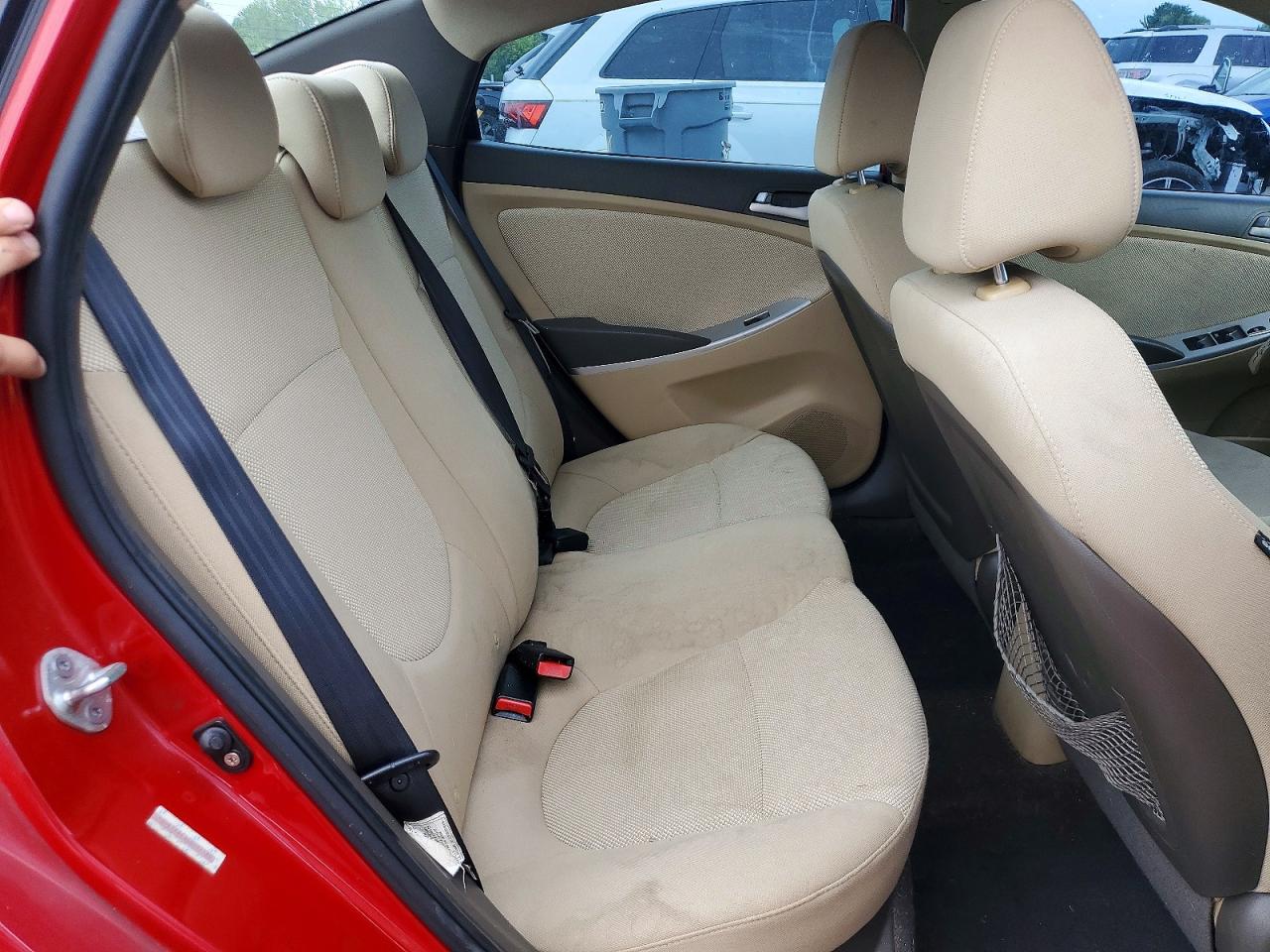 2012 Hyundai Accent Gls Красный vin: KMHCT4AE3CU197180