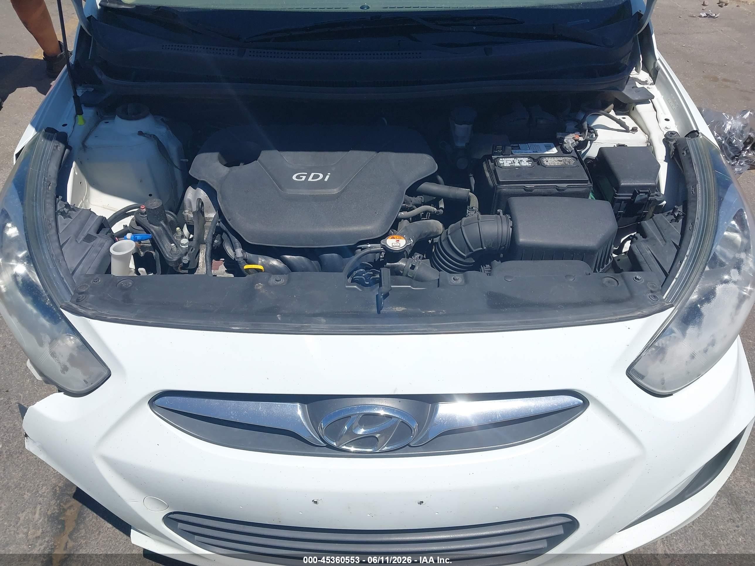 2012 Hyundai Accent Gls White vin: KMHCT4AE3CU219291