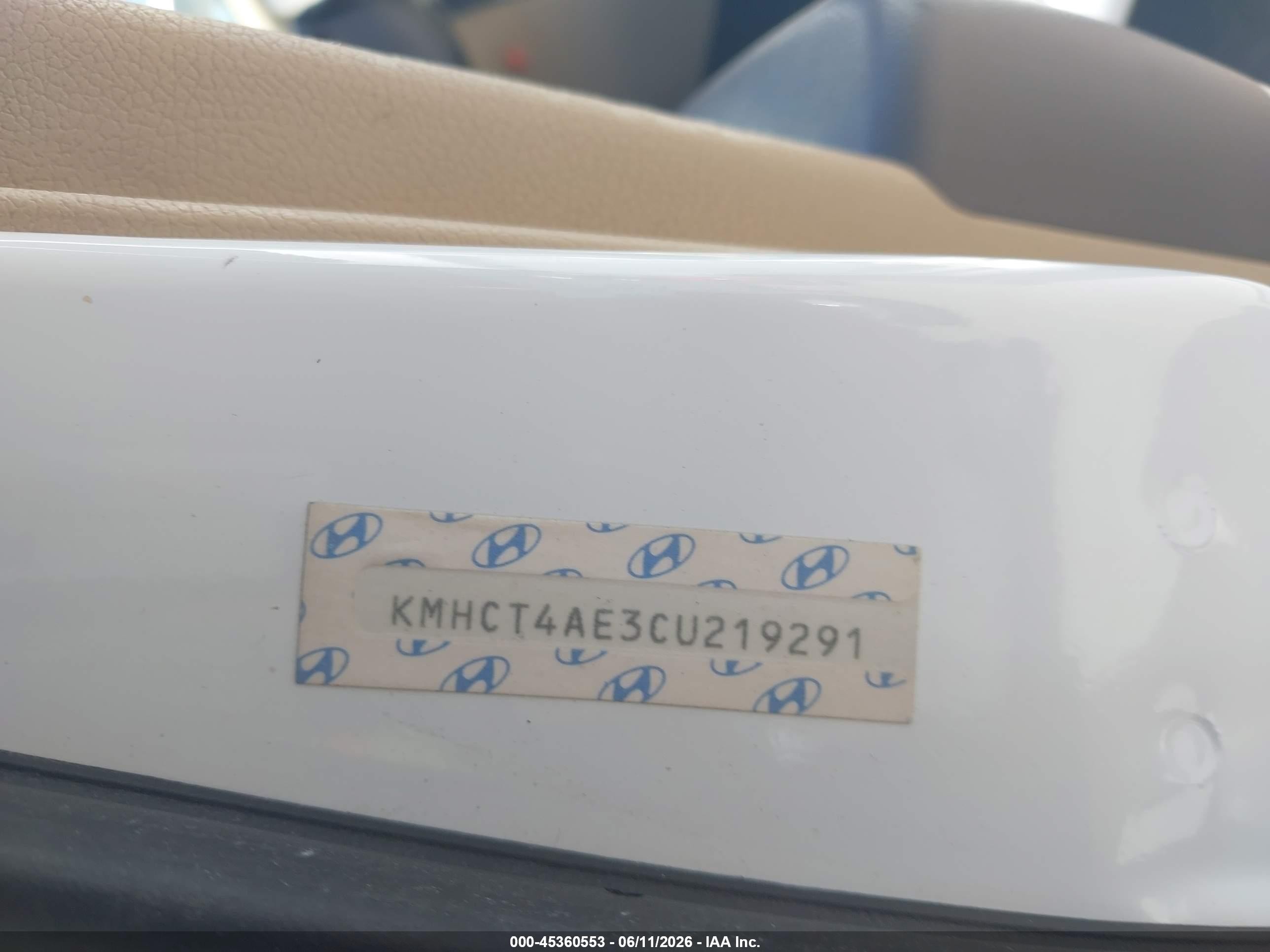 2012 Hyundai Accent Gls White vin: KMHCT4AE3CU219291