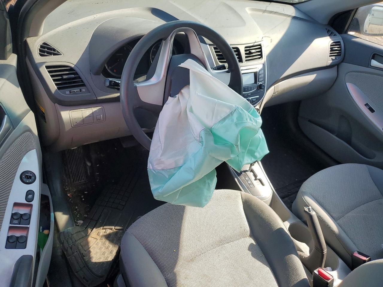 2012 Hyundai Accent Gls Charcoal vin: KMHCT4AE3CU235278