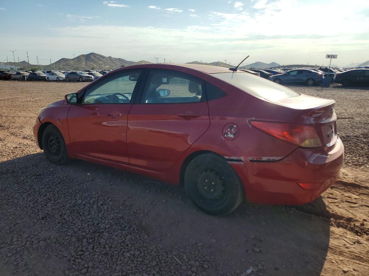 2013 Hyundai Accent Gls Red vin: KMHCT4AE3DU350951