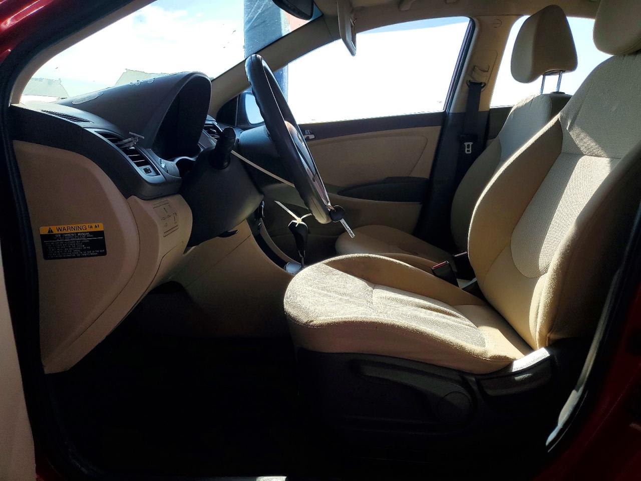 2013 Hyundai Accent Gls Red vin: KMHCT4AE3DU350951