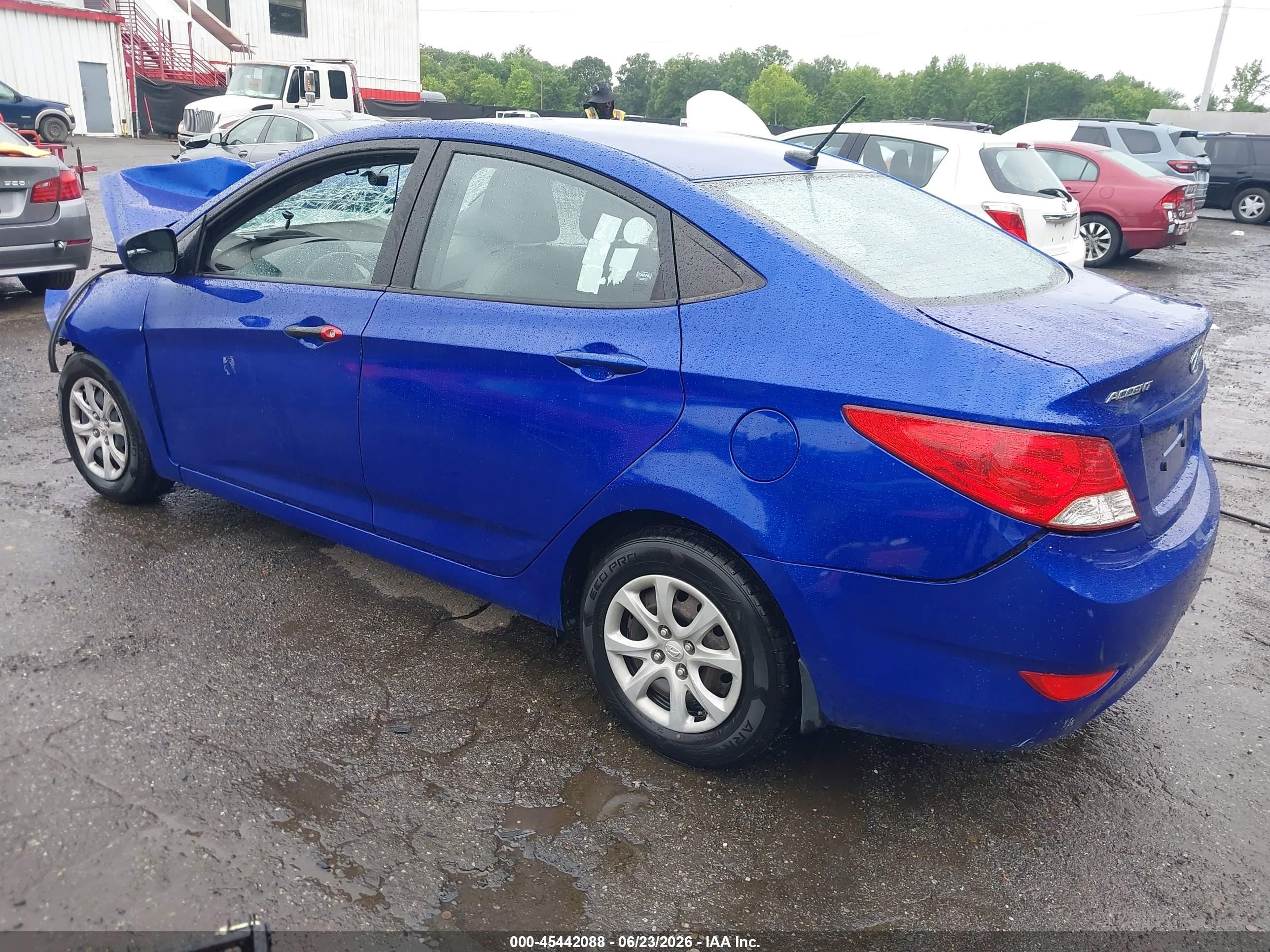 2013 Hyundai Accent Gls Blue vin: KMHCT4AE3DU362162