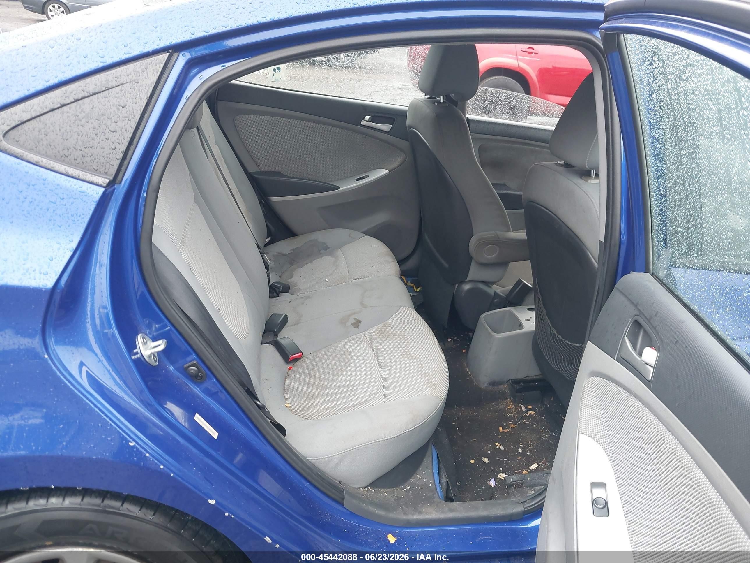 2013 Hyundai Accent Gls Blue vin: KMHCT4AE3DU362162