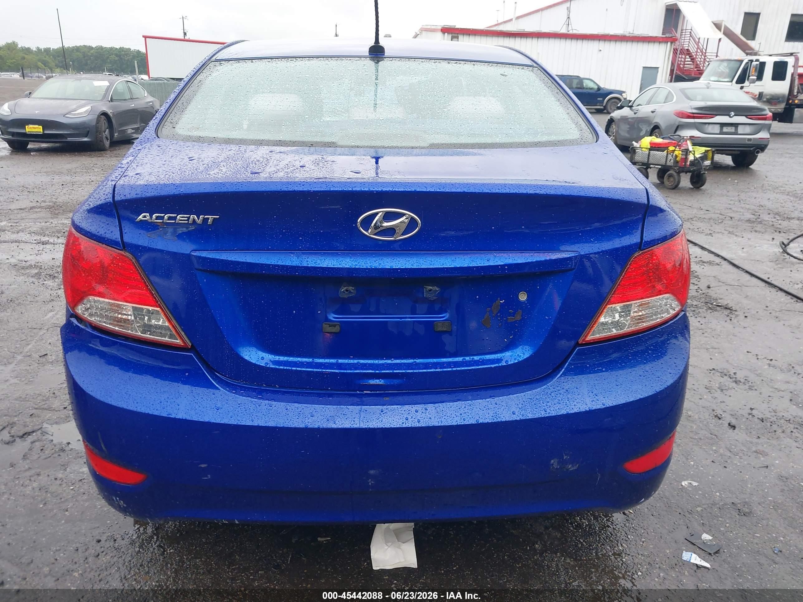 2013 Hyundai Accent Gls Blue vin: KMHCT4AE3DU362162