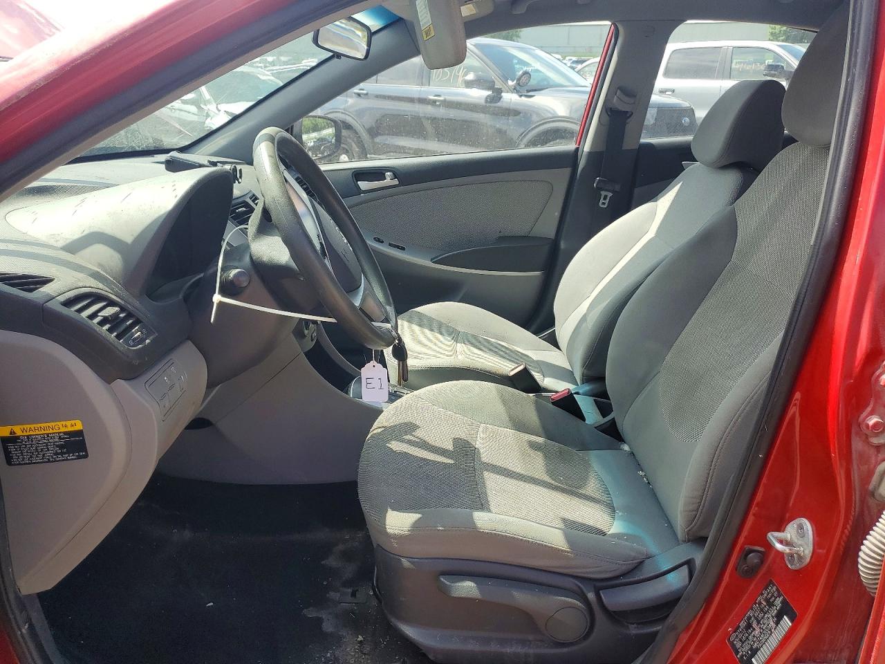 2013 Hyundai Accent Gls Red vin: KMHCT4AE3DU385134