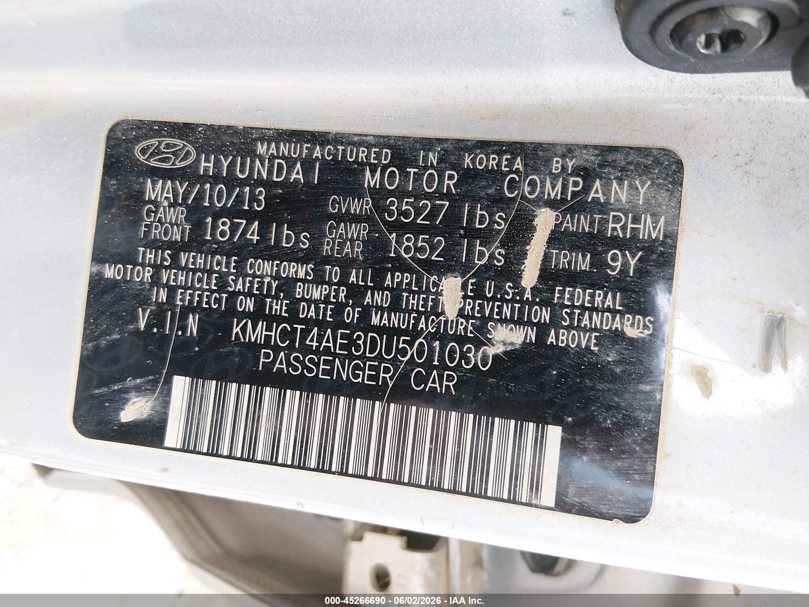 2013 Hyundai Accent Gls Silver vin: KMHCT4AE3DU501030