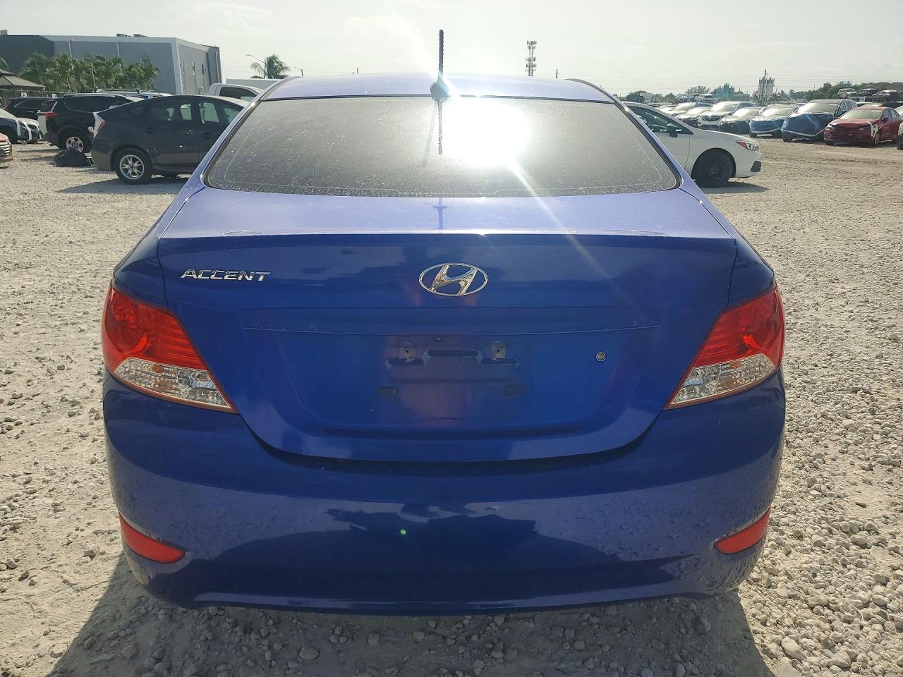 2013 Hyundai Accent Gls Blue vin: KMHCT4AE3DU529183