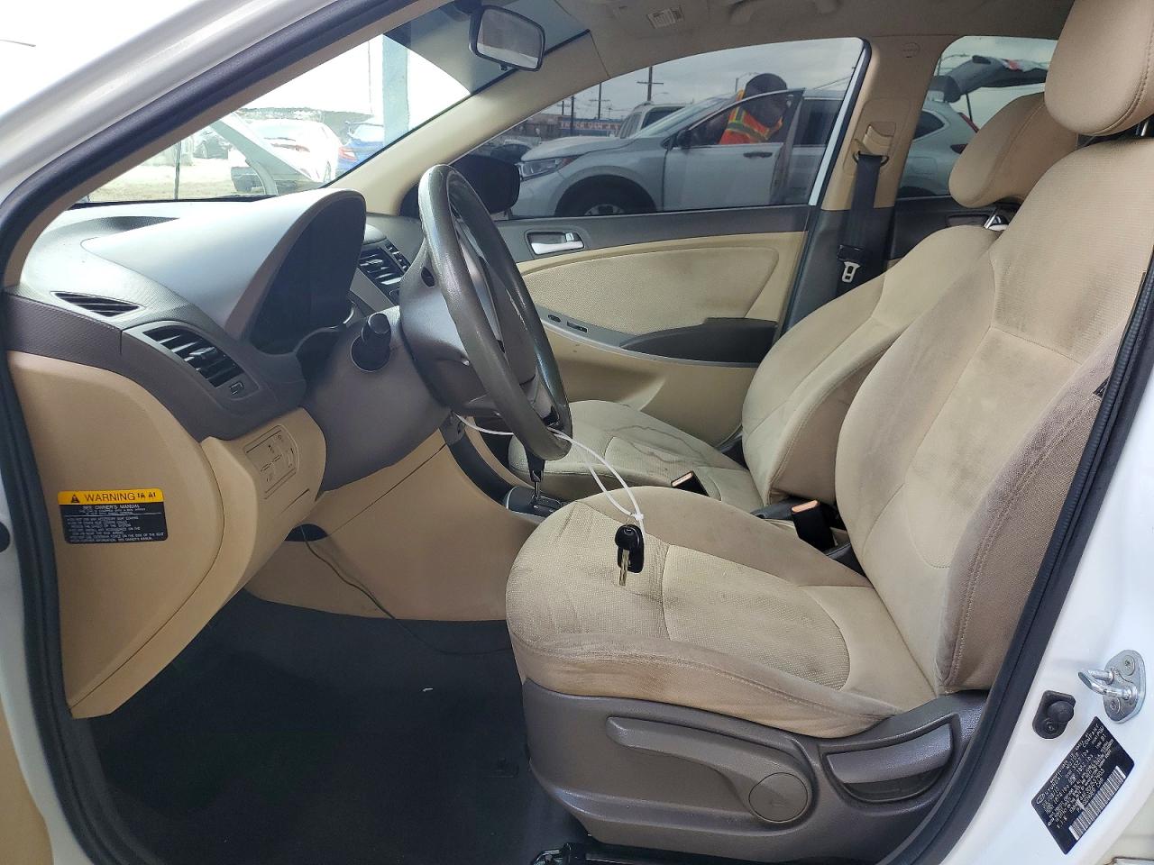 2013 Hyundai Accent Gls White vin: KMHCT4AE3DU537803