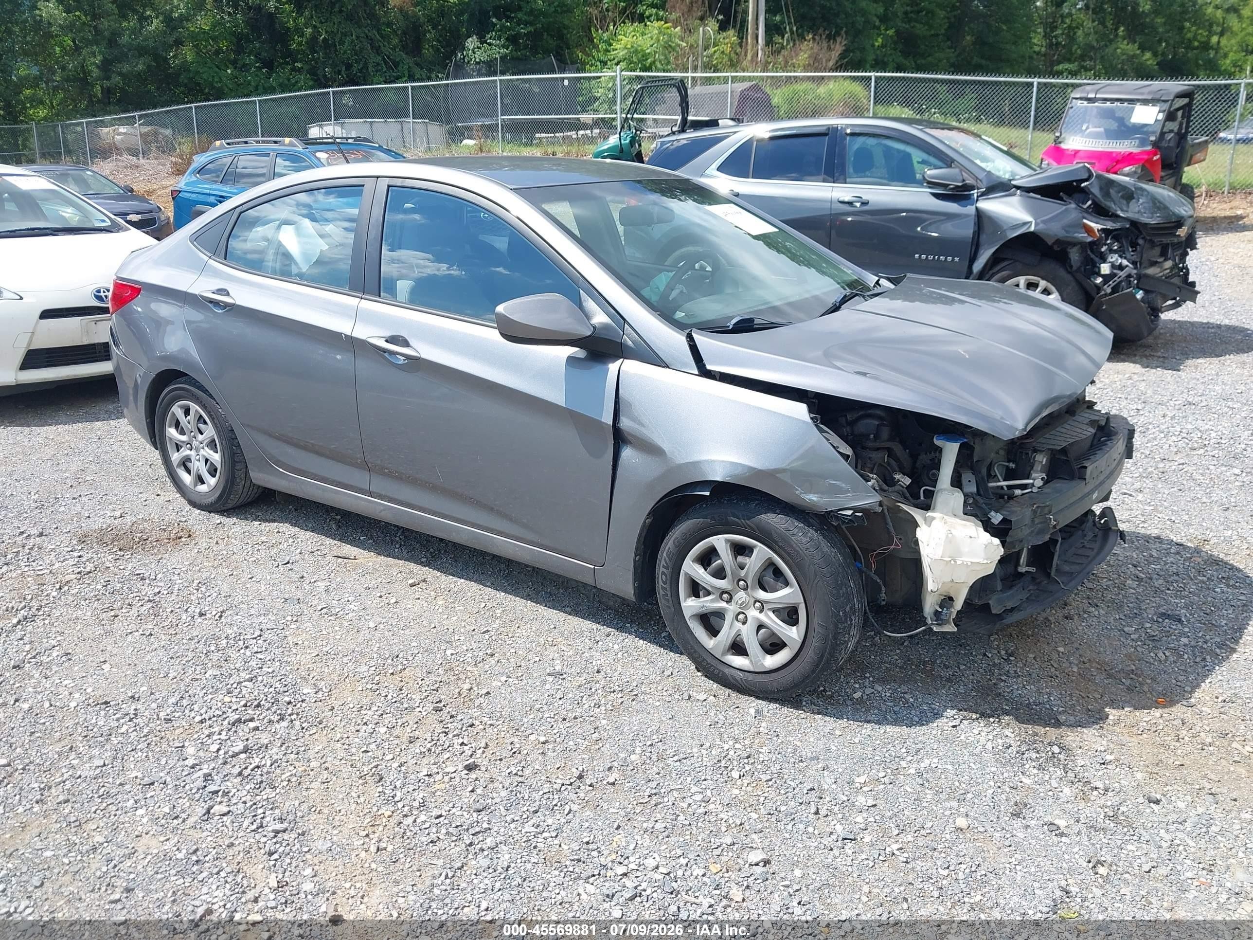 2014 Hyundai Accent Gls Серый vin: KMHCT4AE3EU639880