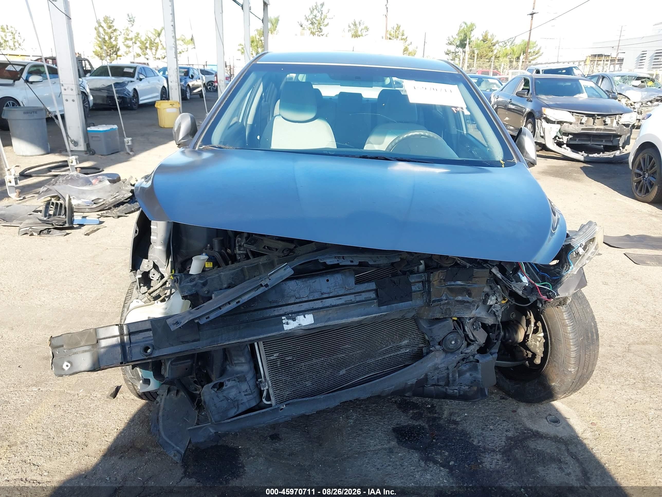 2014 Hyundai Accent Gls Silver vin: KMHCT4AE3EU695737