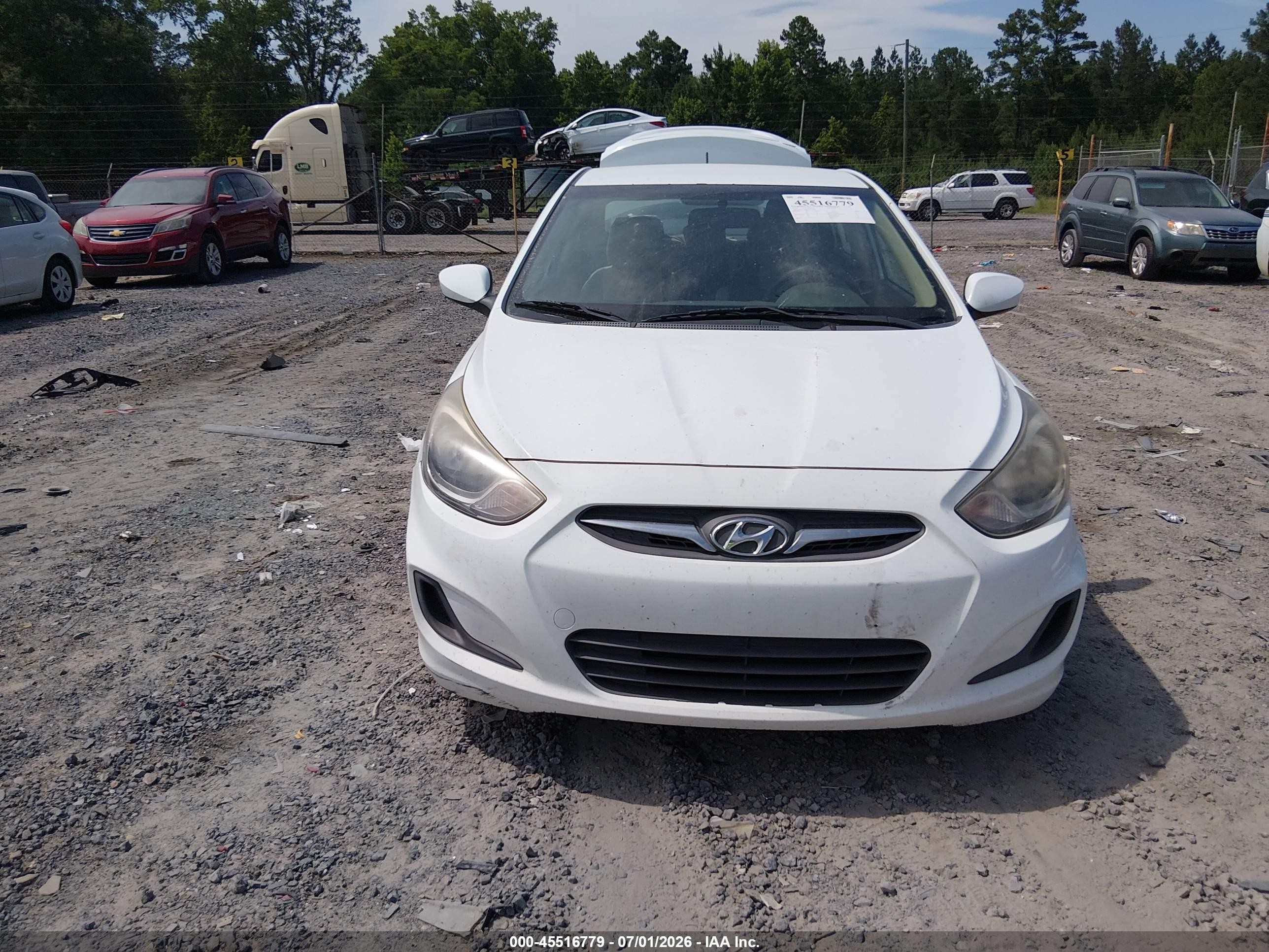 2014 Hyundai Accent Gls White vin: KMHCT4AE3EU757086