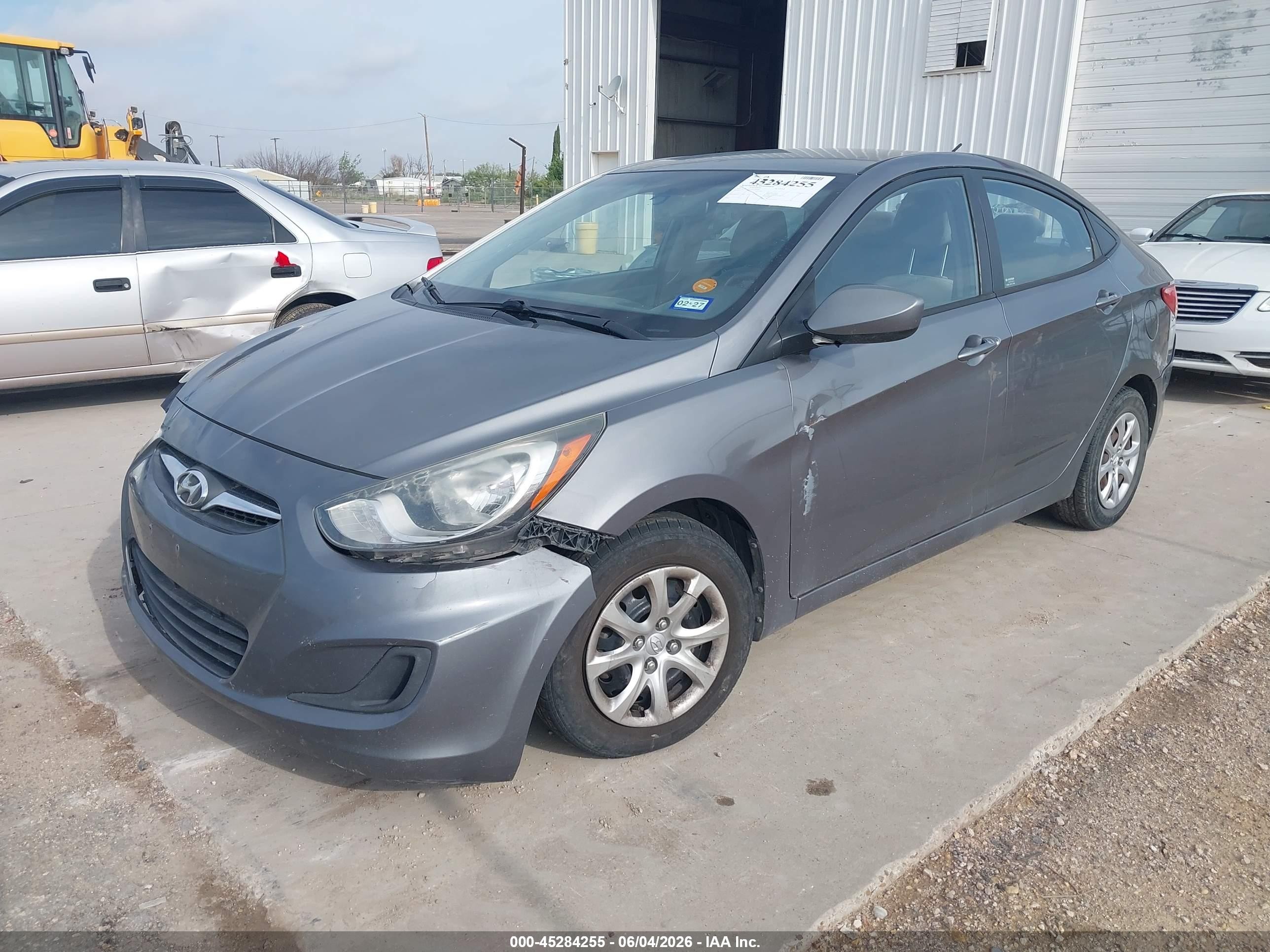 2014 Hyundai Accent Gls Gray vin: KMHCT4AE3EU760568
