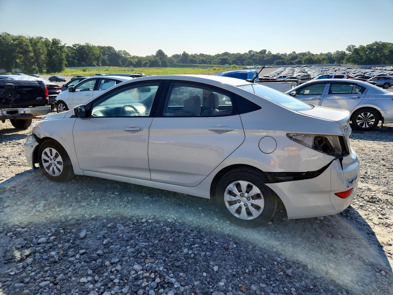 2015 Hyundai Accent Gls Silver vin: KMHCT4AE3FU809835
