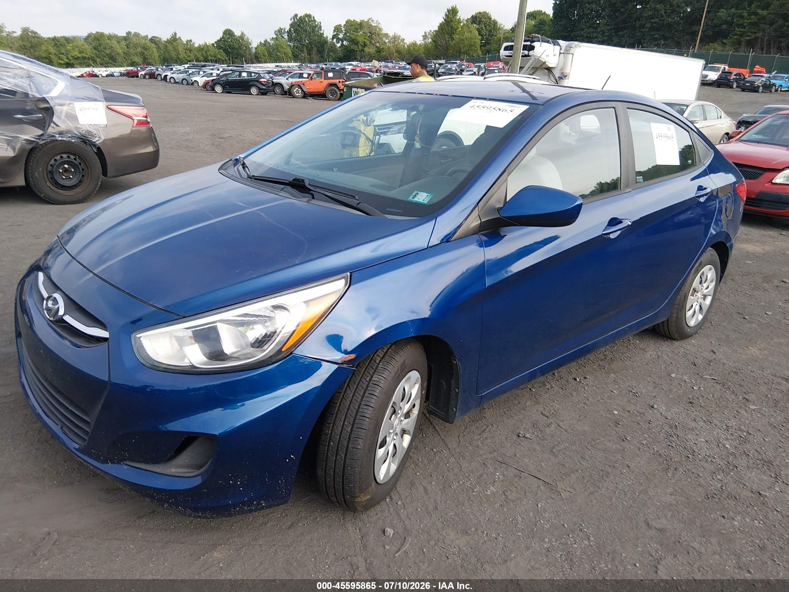 2015 Hyundai Accent Gls Blue vin: KMHCT4AE3FU825498