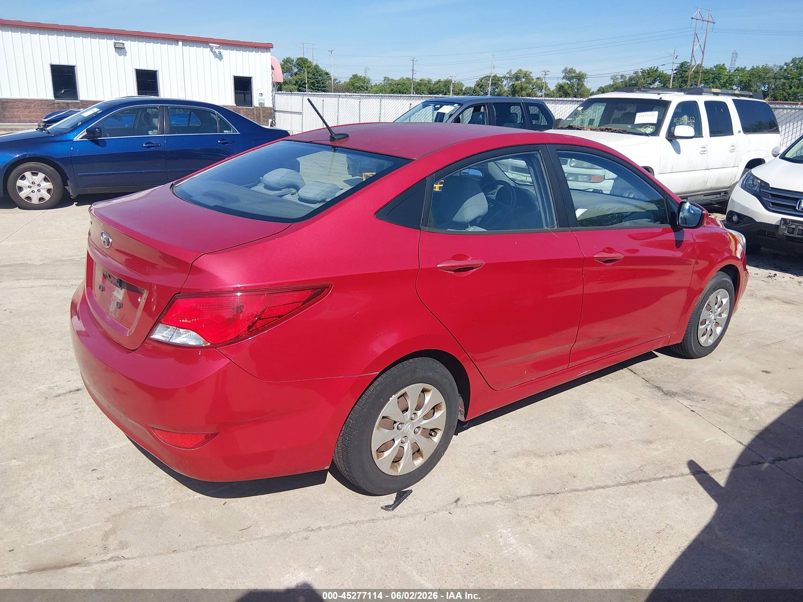 2015 Hyundai Accent Gls Red vin: KMHCT4AE3FU911331